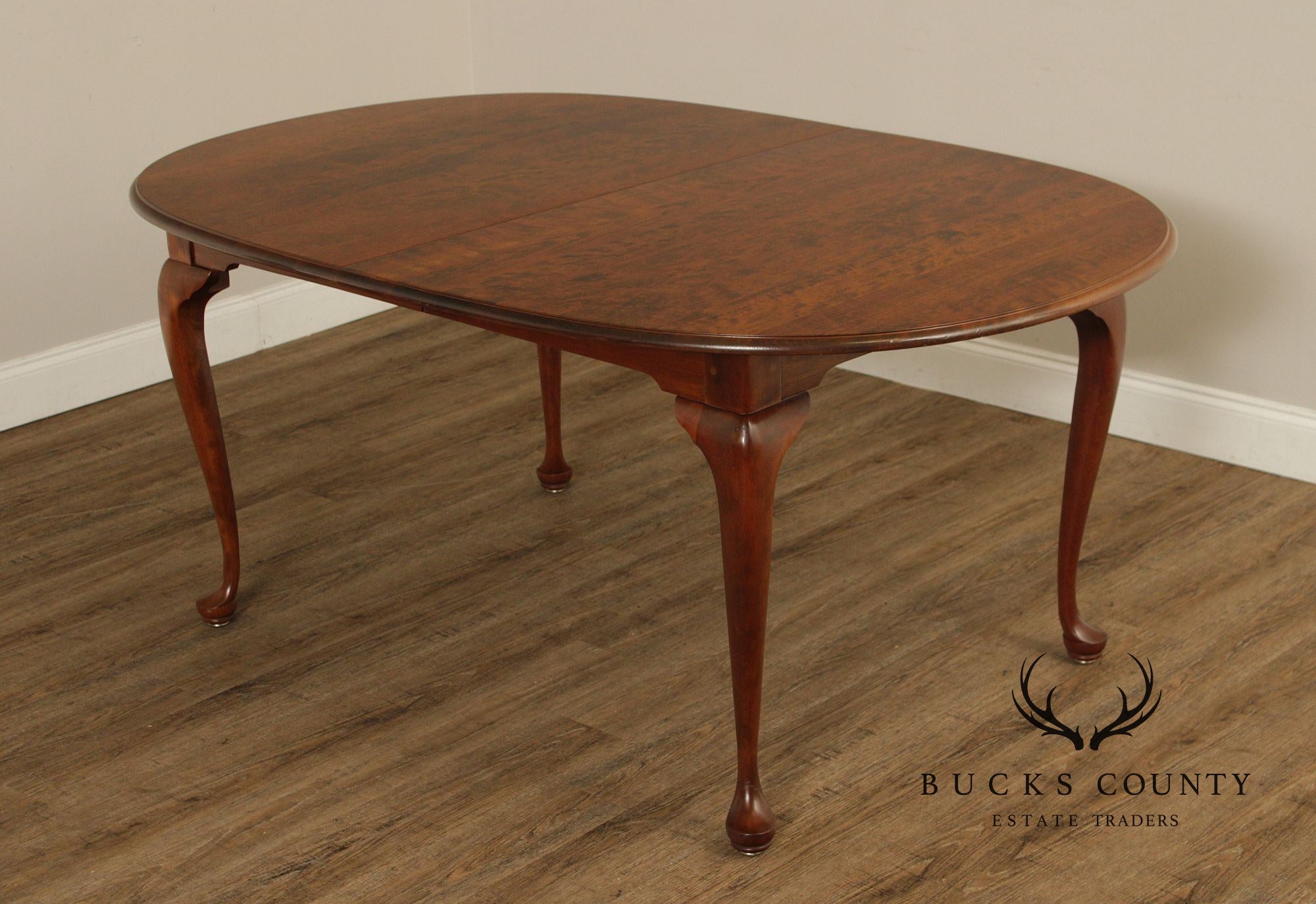 Stickley Queen Anne Style Oval Cherry Expandable Dining Table