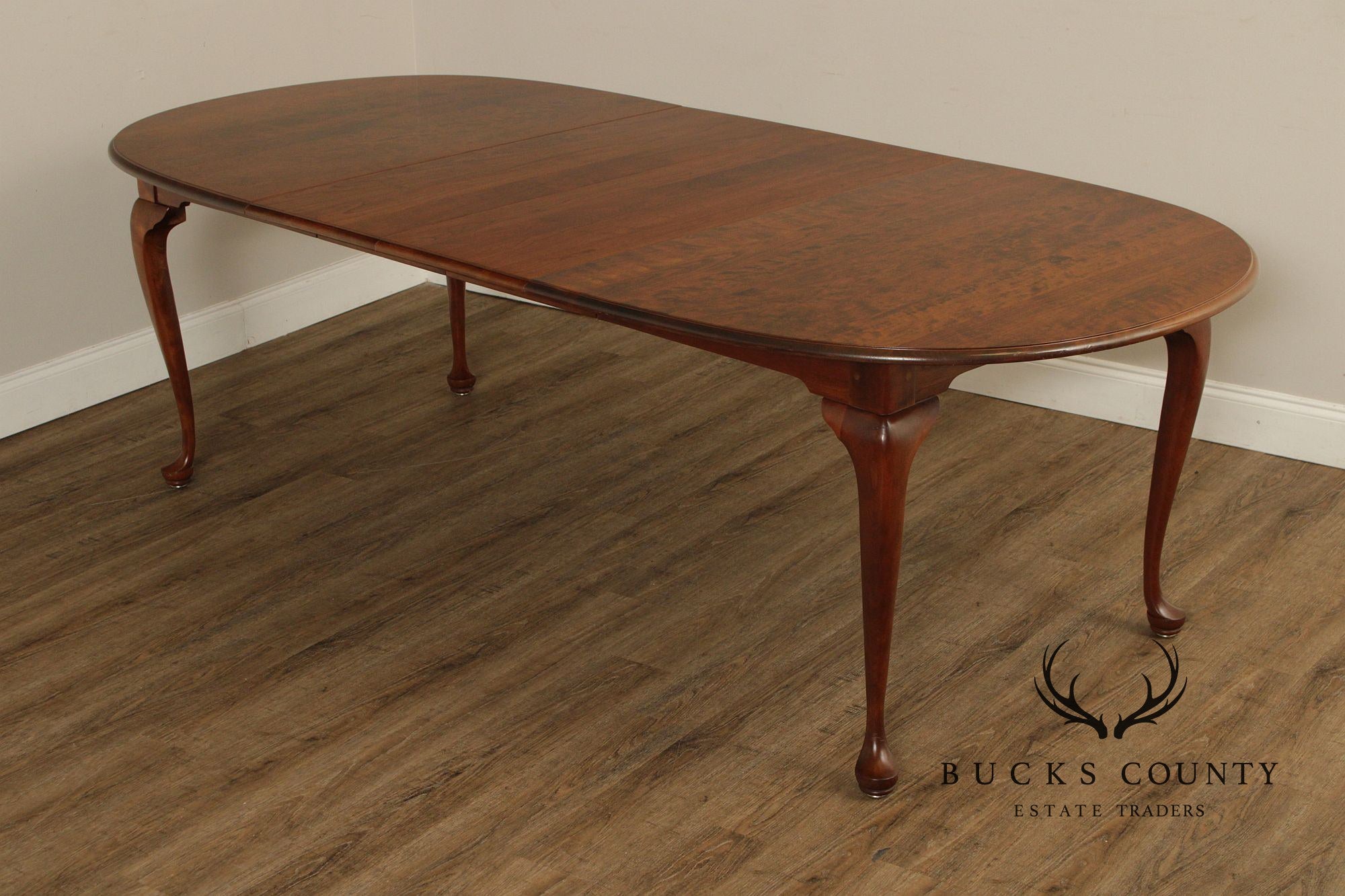 Stickley Queen Anne Style Oval Cherry Expandable Dining Table