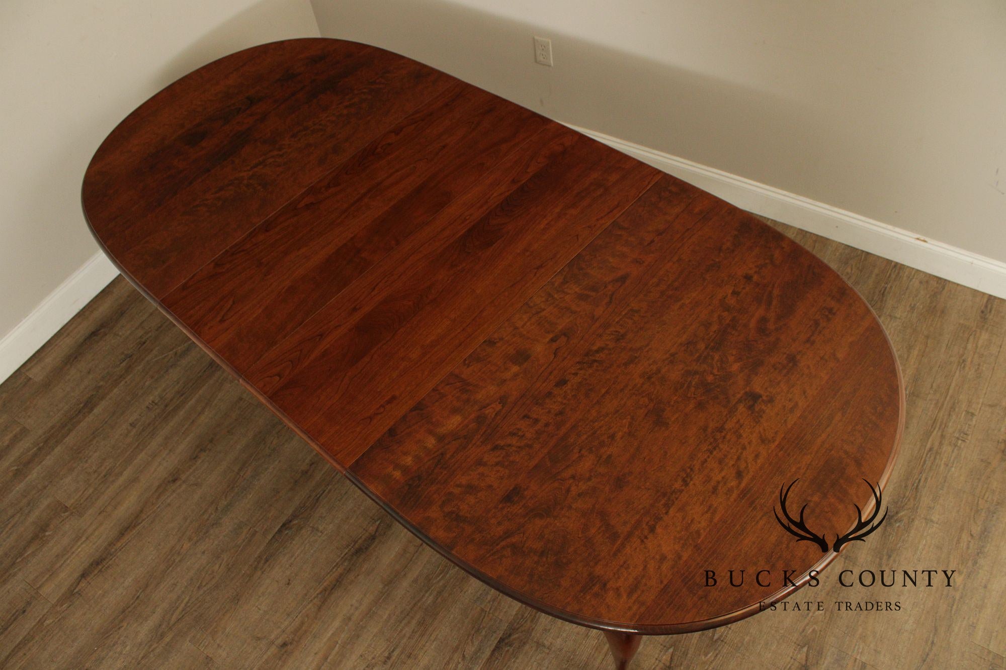 Stickley Queen Anne Style Oval Cherry Expandable Dining Table