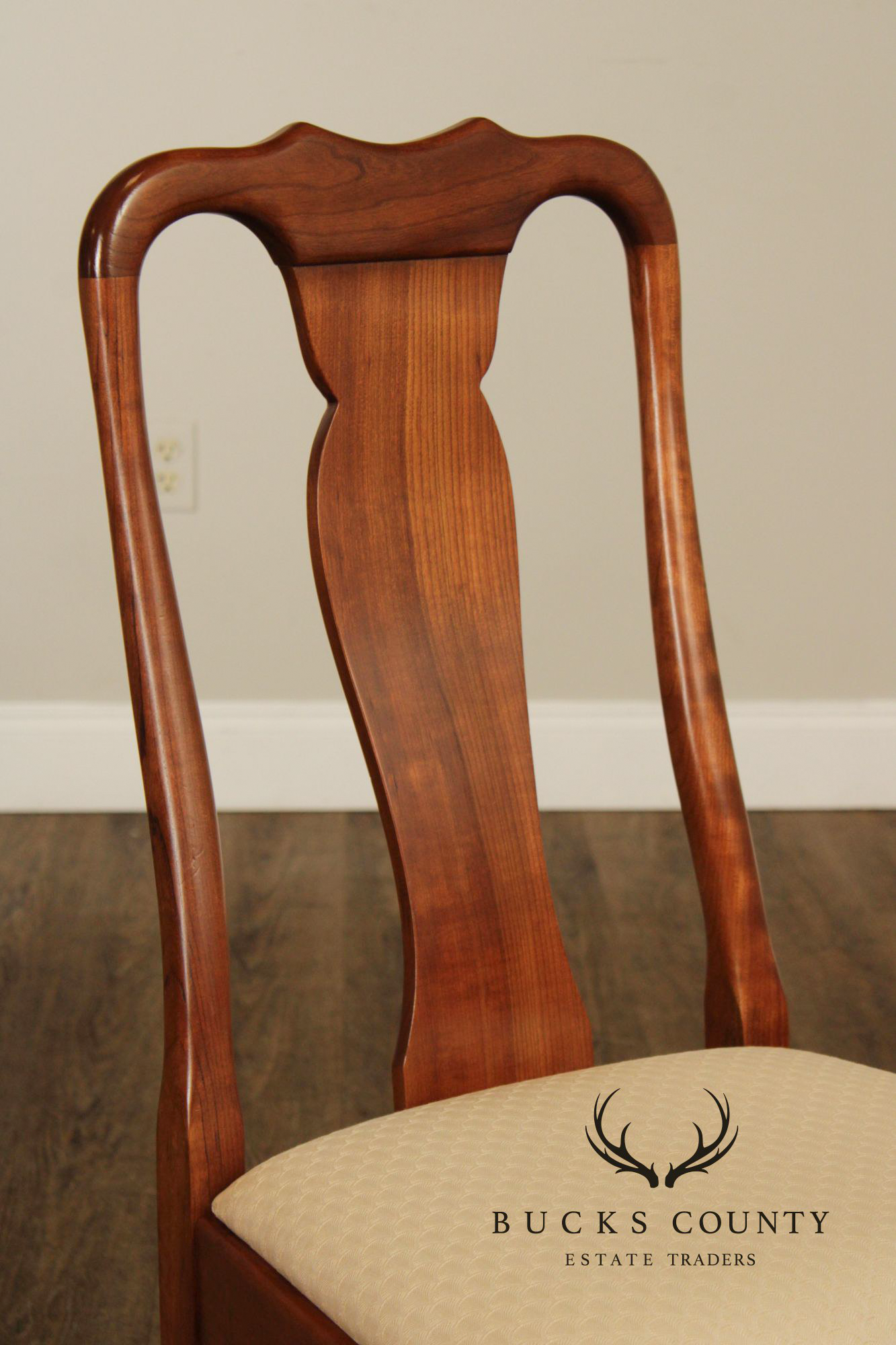 Stickley Queen Anne Style Set of Six Cherry Dining Chairs