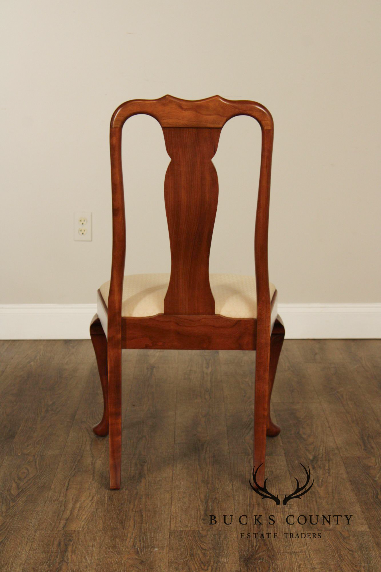 Stickley Queen Anne Style Set of Six Cherry Dining Chairs