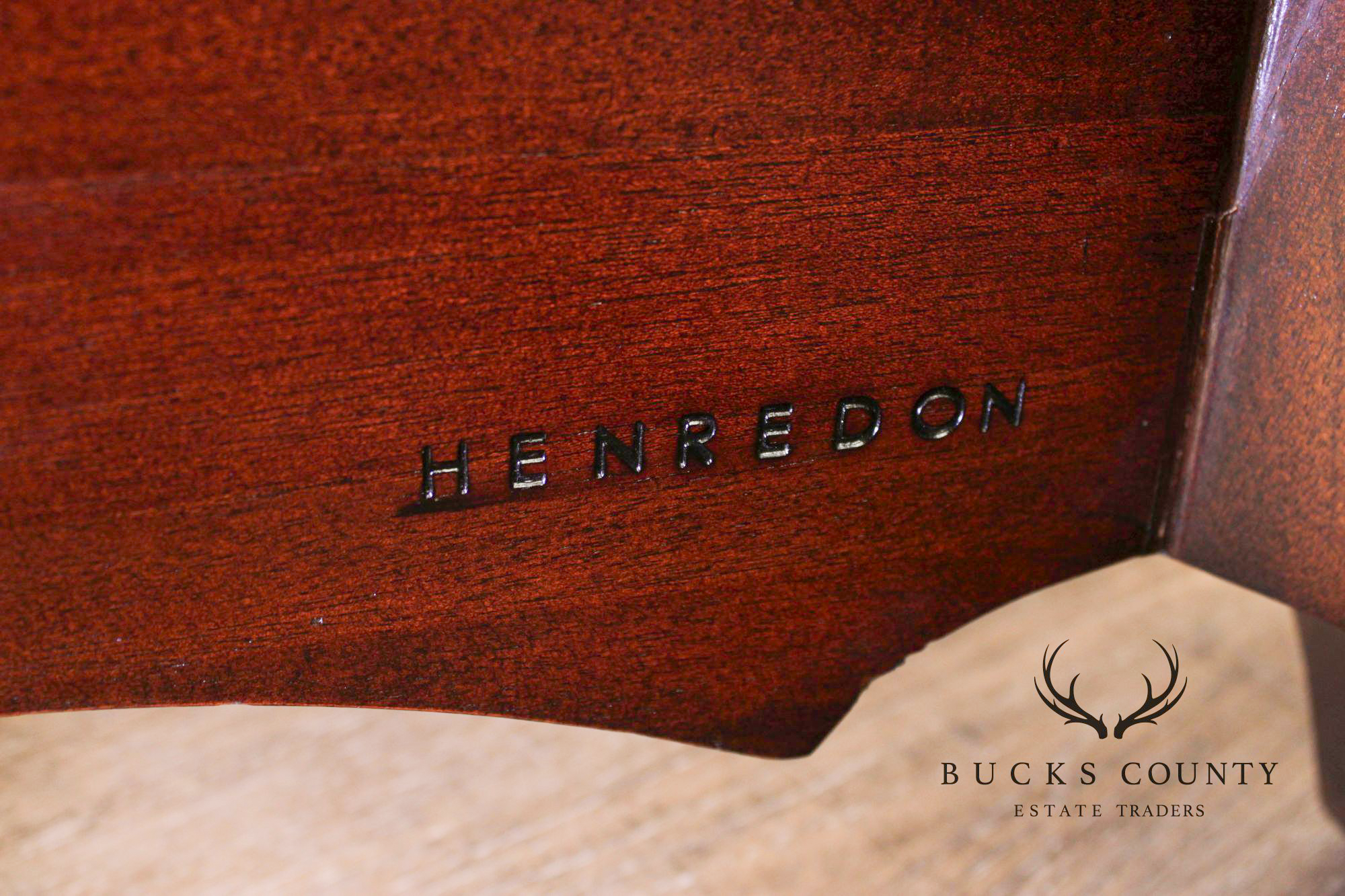 Henredon Rococo Style Mahogany Queen Bedframe