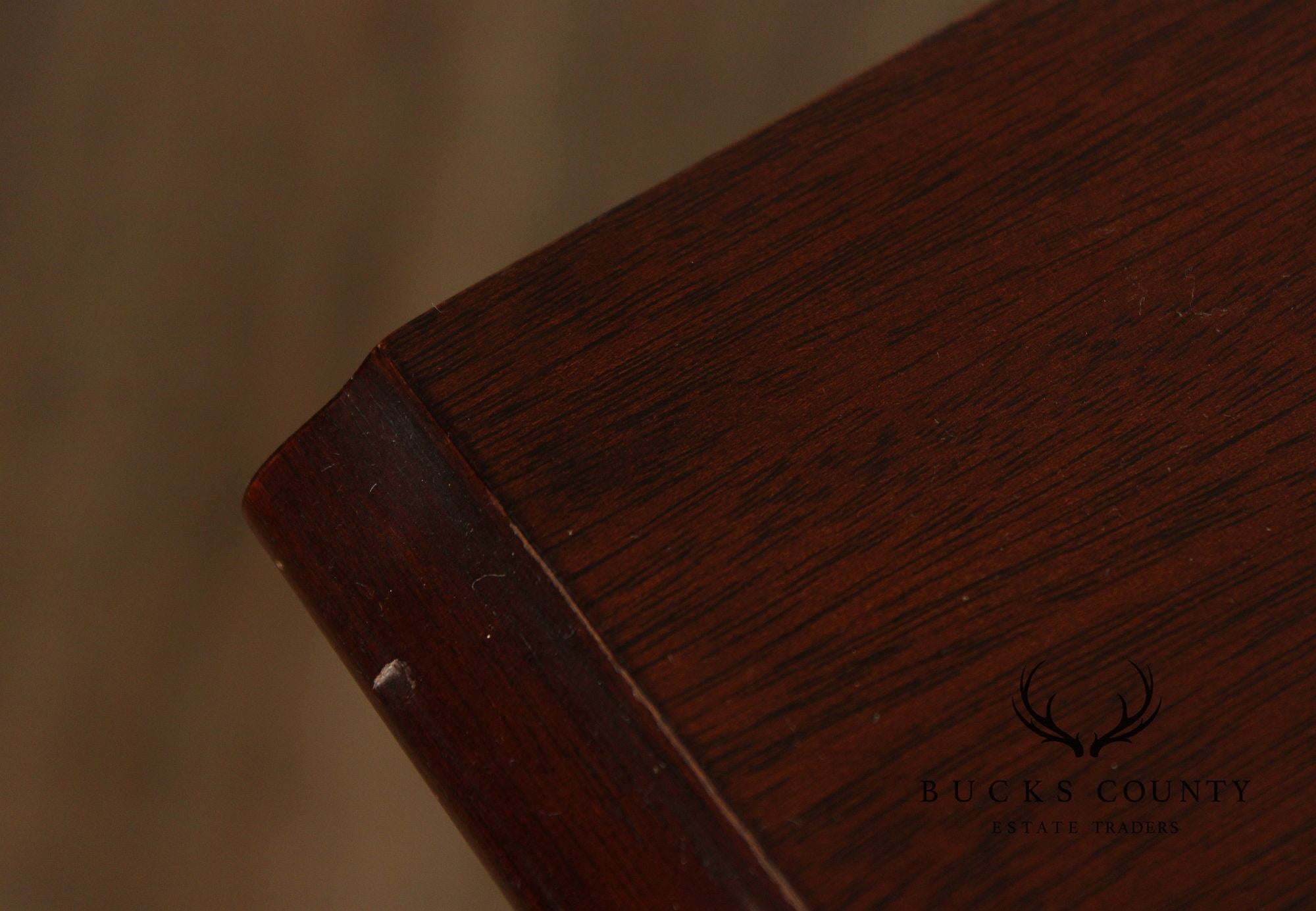 Councill Craftsmen Georgian Style Mahogany Shell Carved Lowboy