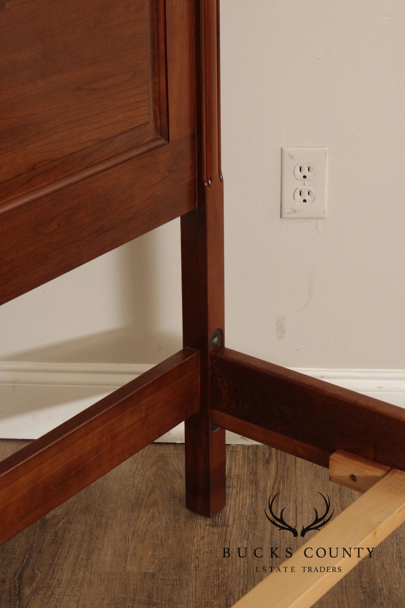 Stickley Cherry Queen Size Sleigh Bed