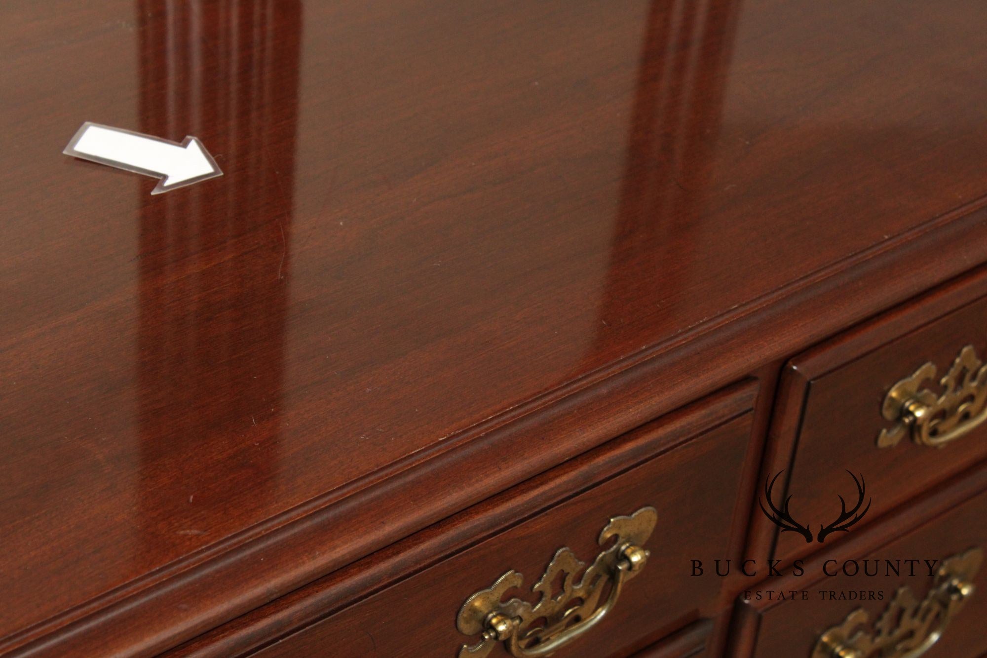 Ethan Allen Georgian Court Dresser With Tri-Fold Mirror
