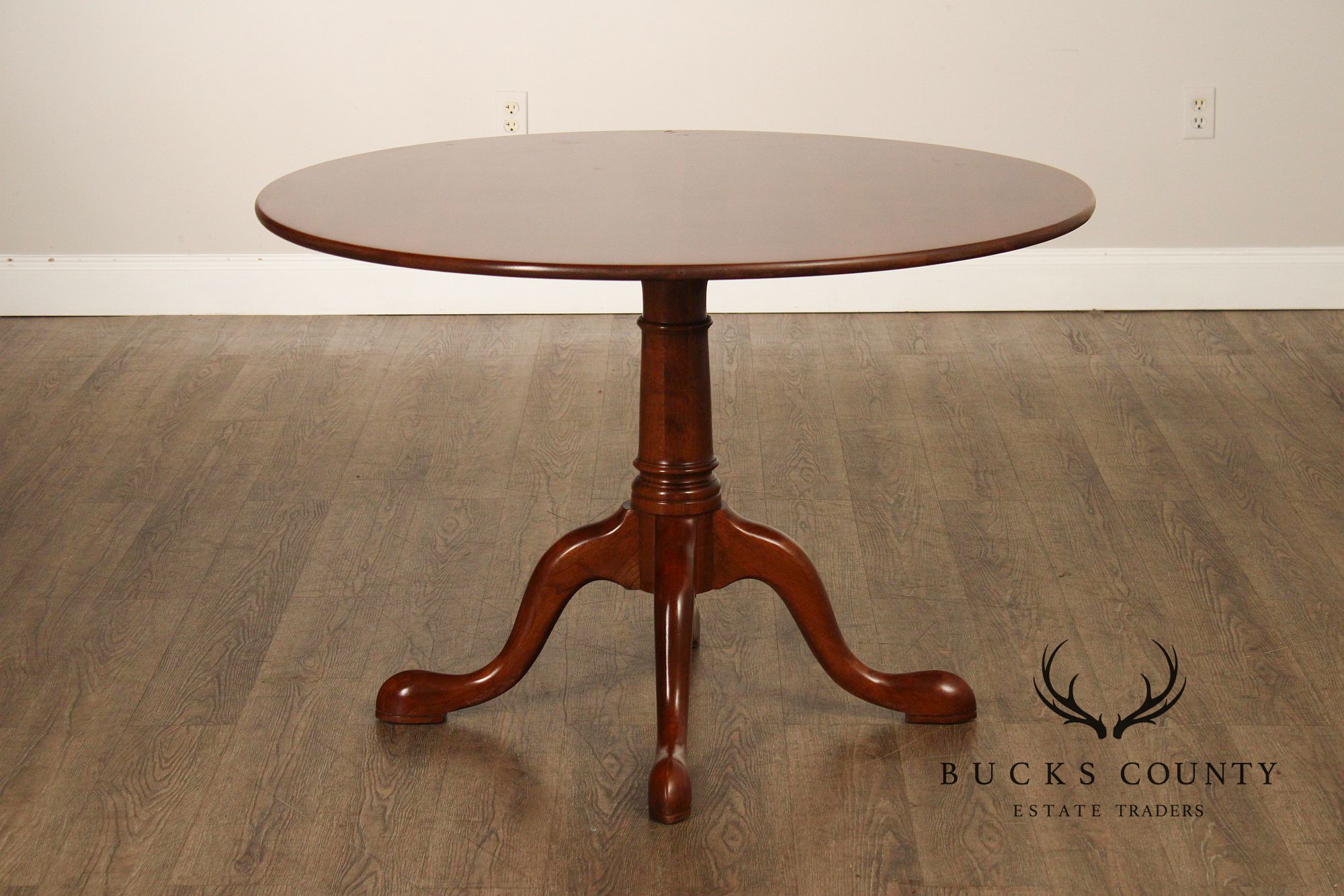 Stickley Traditional Cherry Round Top Breakfast Table