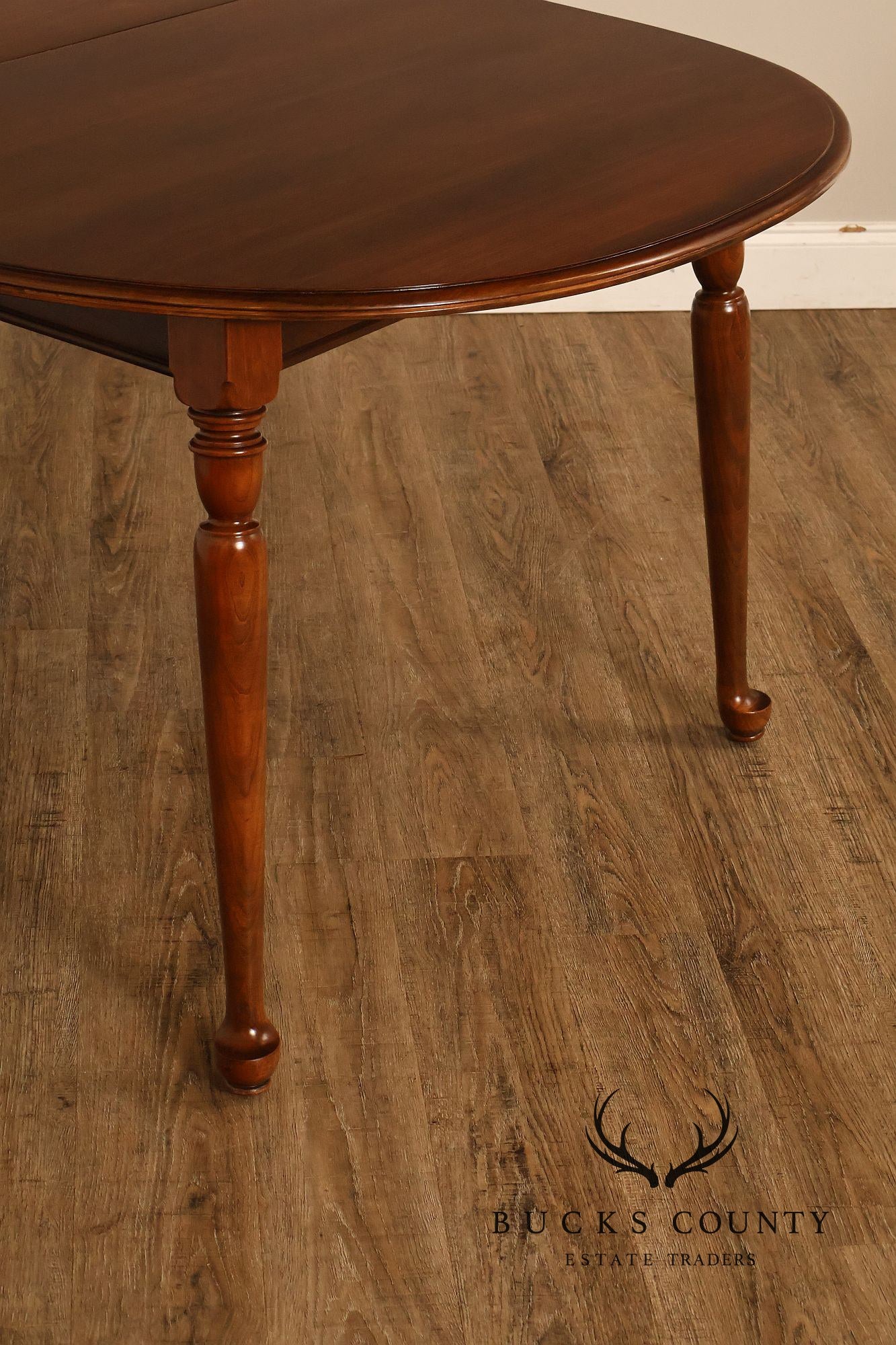 Ethan Allen Georgian Court Vintage Traditional Cherry Dining Table