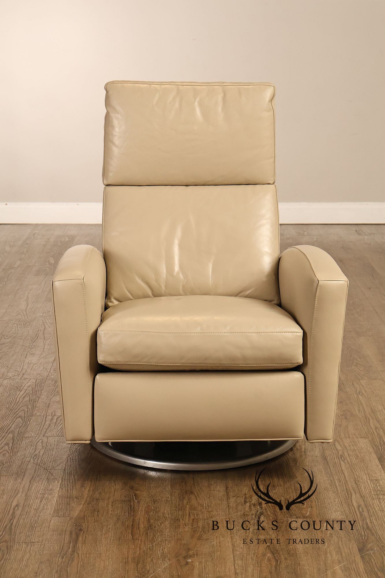 Hancock & Moore Pair of Leather Milo Power Recliners