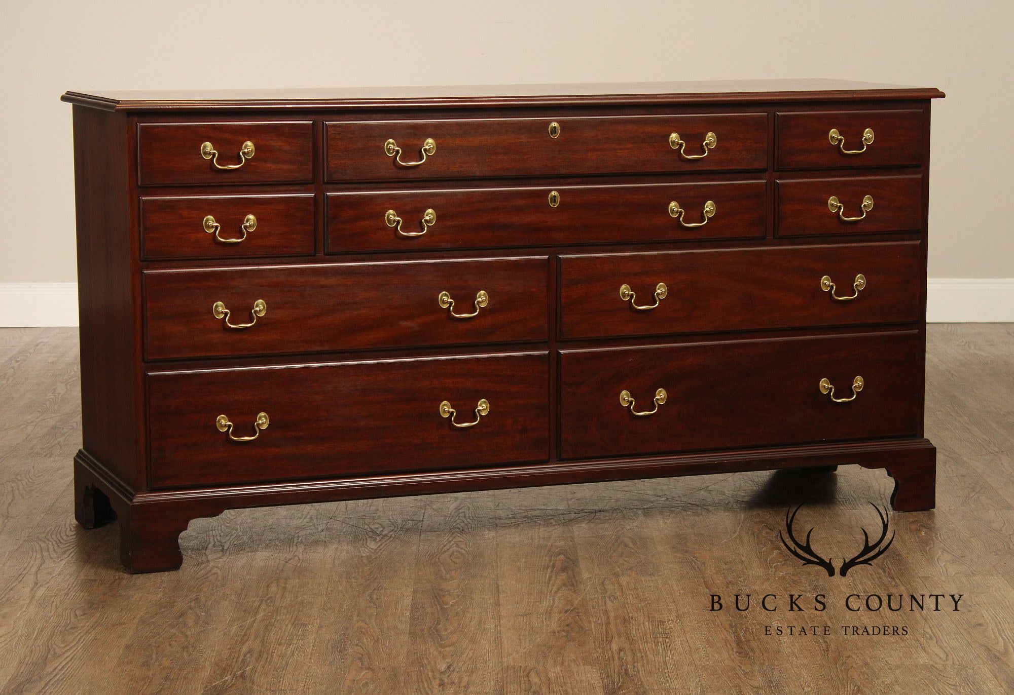 Henkel Harris Georgian Style Mahogany Ten Drawer Dresser