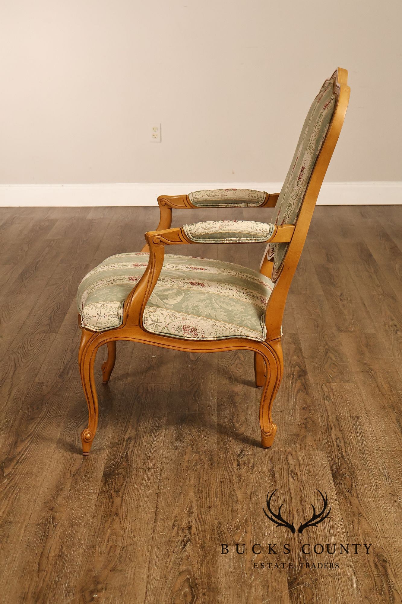 Ethan Allen French Louis XV Style Pair Of Upholstered Armchairs