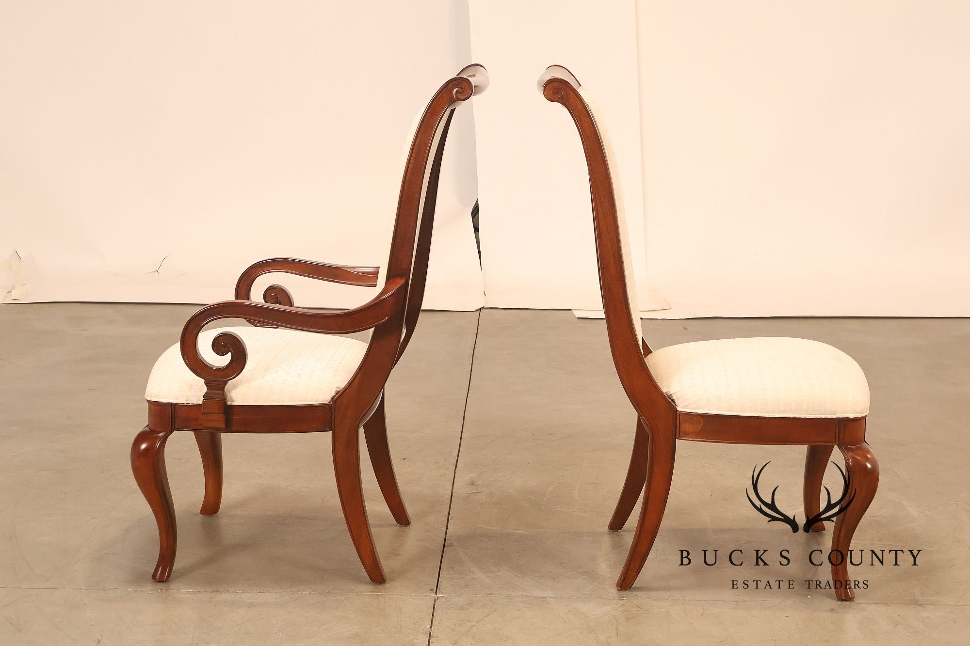 Pennsylvania House Set Of Eight French Style Dining Chairs