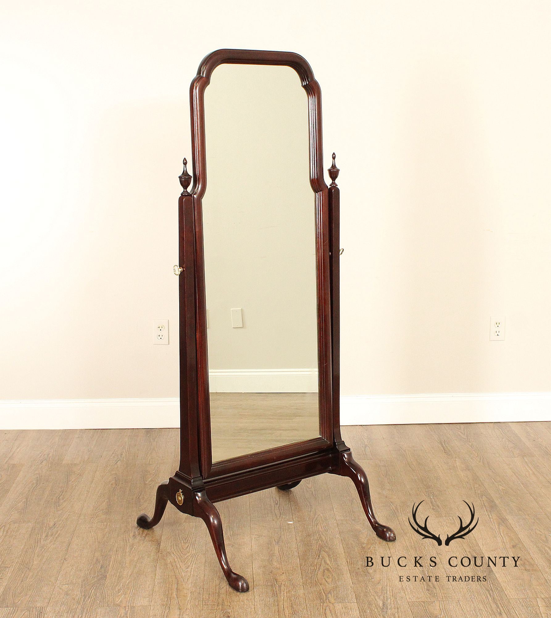 Stickley Queen Anne Style Mahogany Cheval Mirror