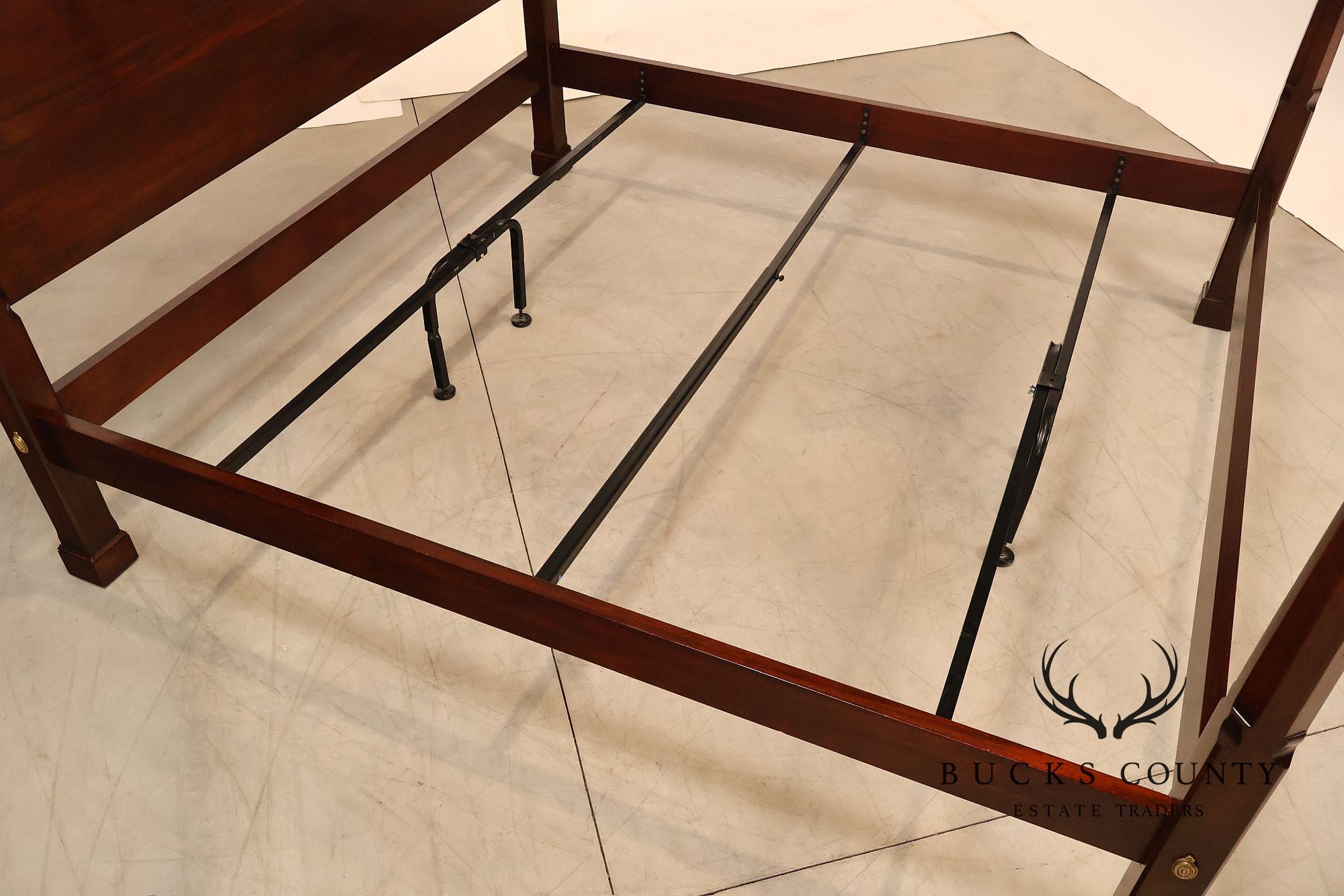 Henkel Harris Solid Mahogany King Size Poster Bed