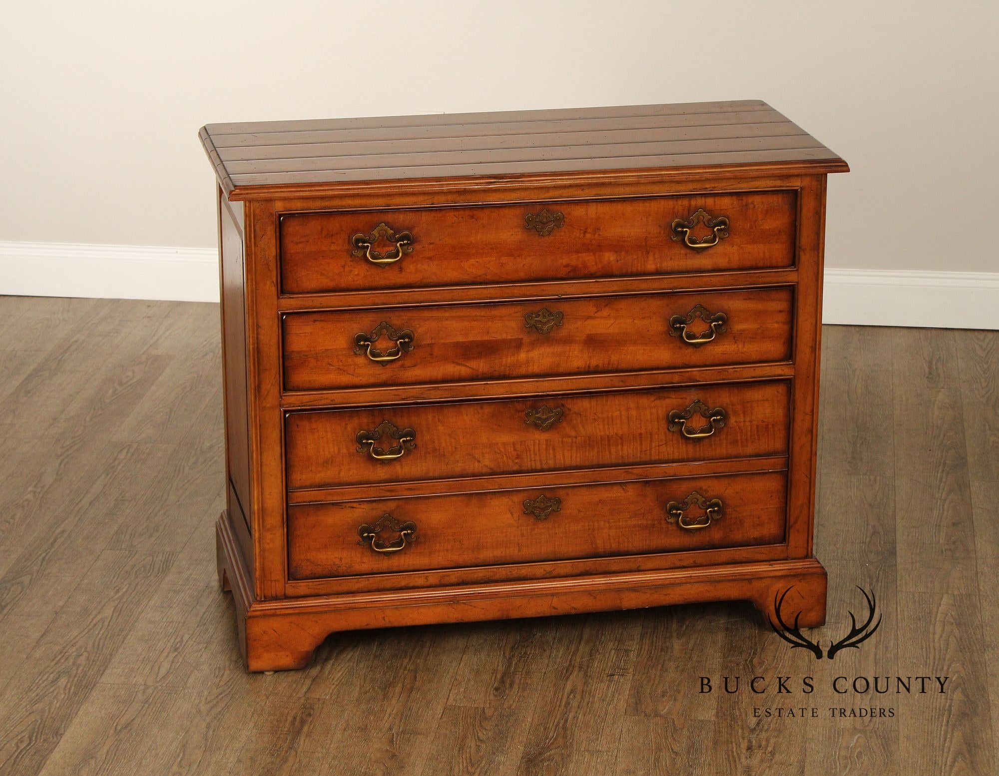 Century Furniture Georgian Style Bachelor's Chest