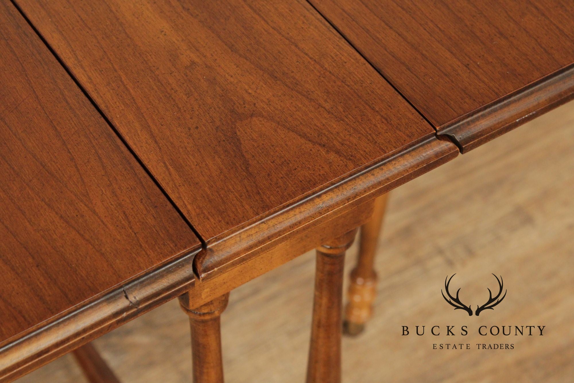 Brandt Furniture Cherry Drop-Leaf Sutherland Side Table