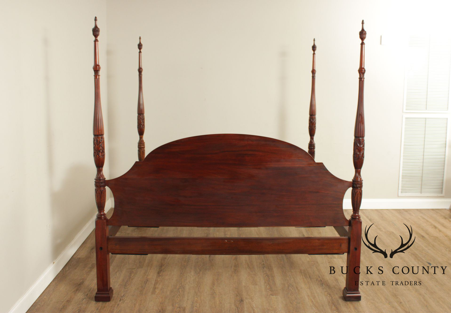 Henkel Harris King Four Poster Mahogany Rice Carved Bed