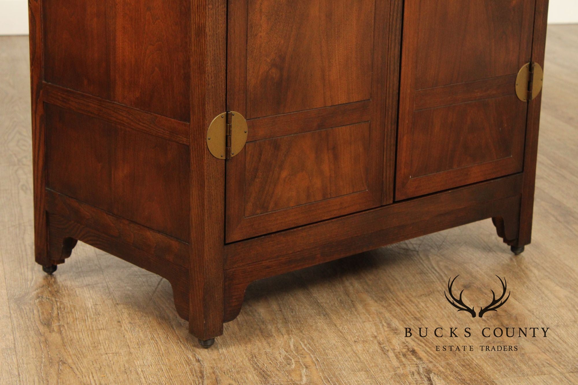 Baker, Michael Taylor Asian Inspired Walnut Flip Top Bar Cabinet