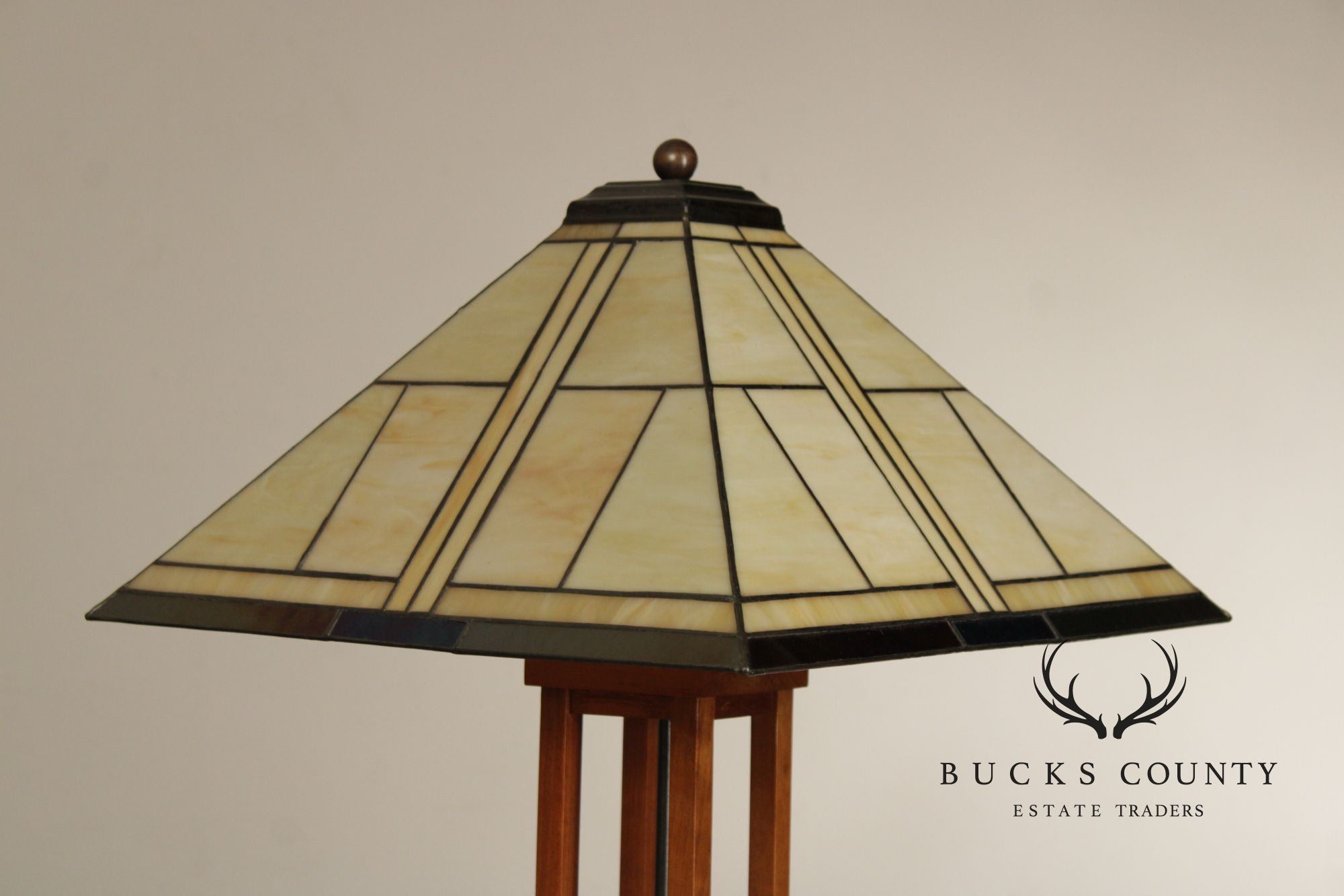 Stickley Mission Collection Cherry And Art Glass Table Lamp