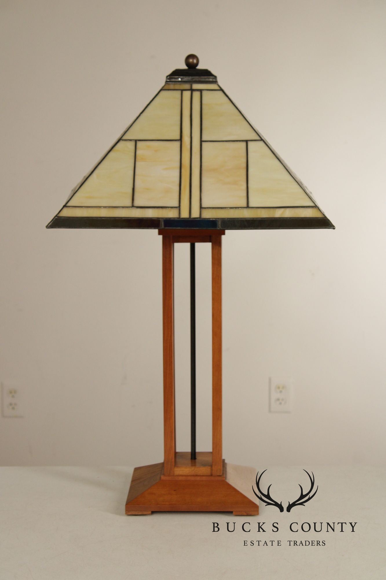 Stickley Mission Collection Cherry And Art Glass Table Lamp
