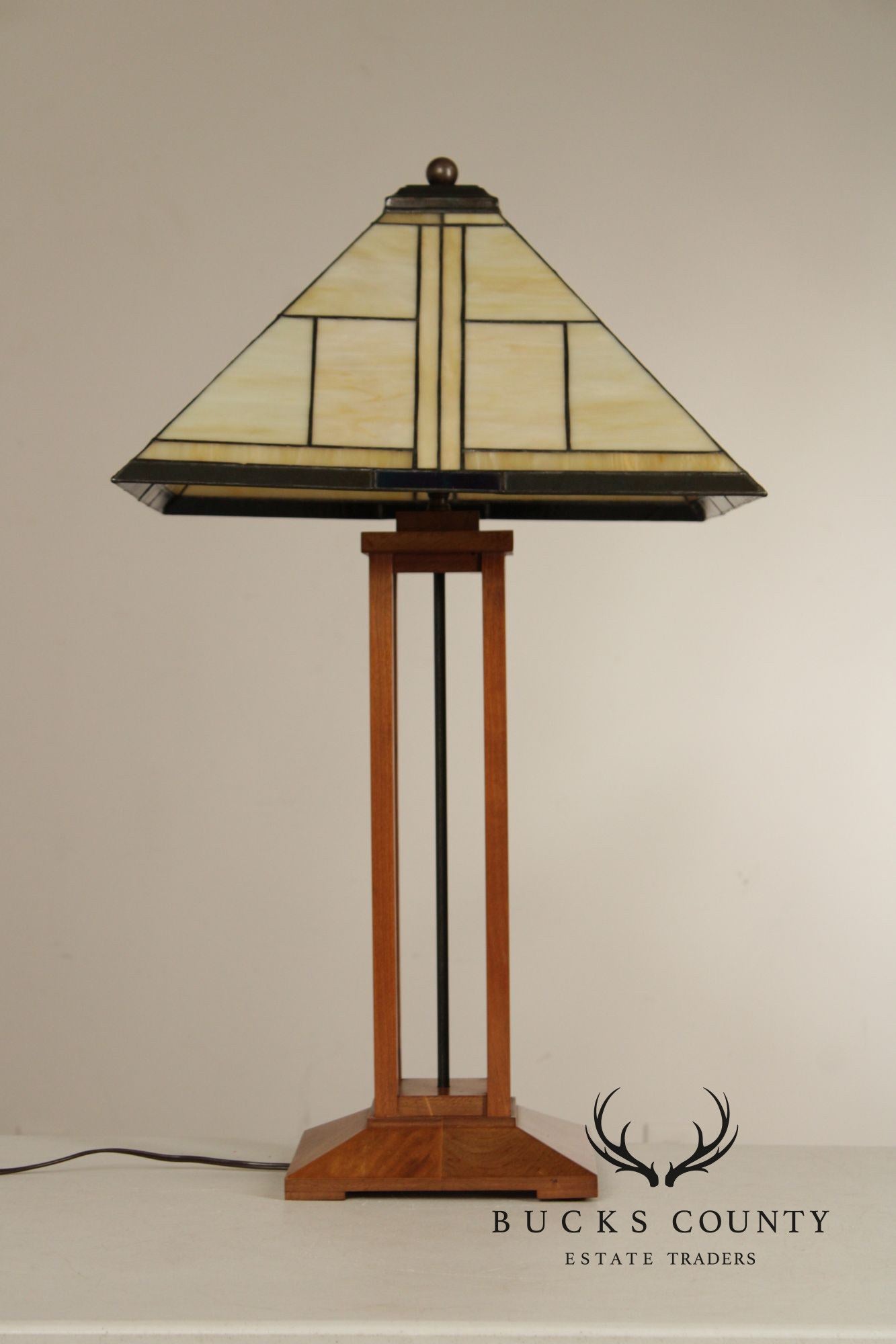 Stickley Mission Collection Cherry And Art Glass Table Lamp