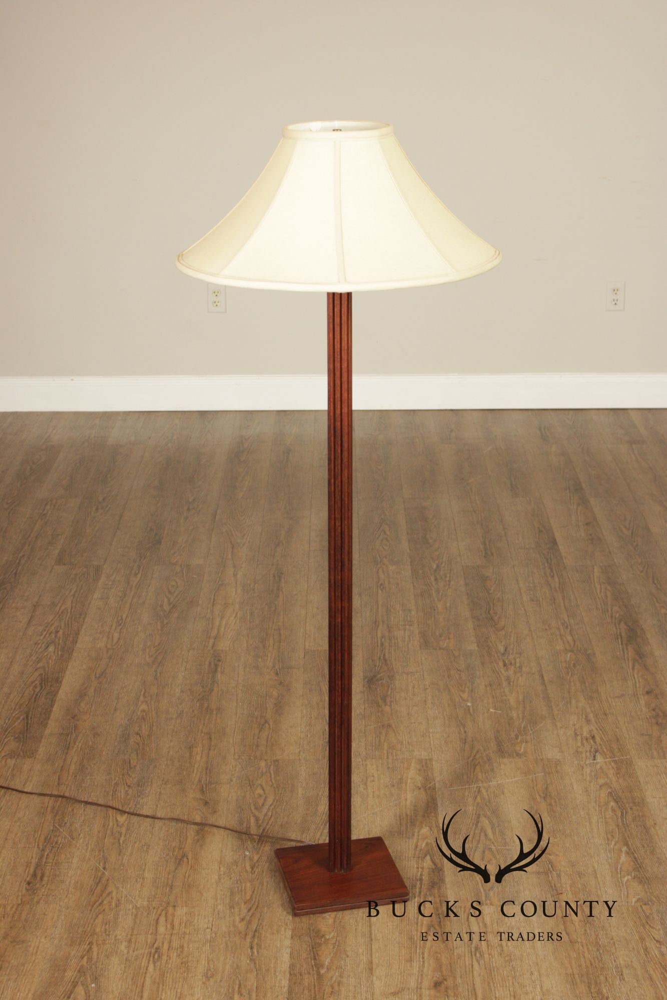 Mid Century Modern Floor Lamp With Shade