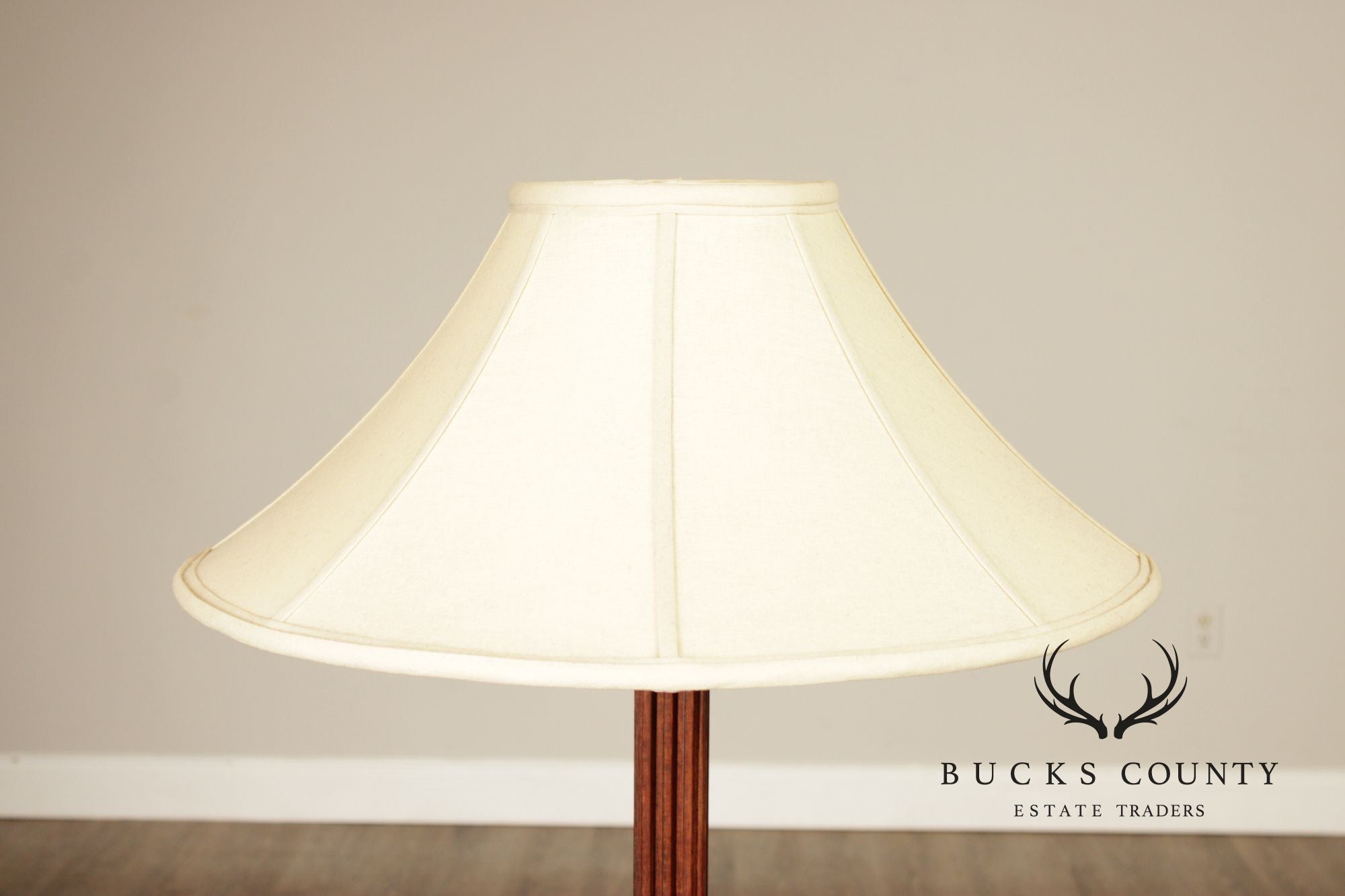 Mid Century Modern Floor Lamp With Shade