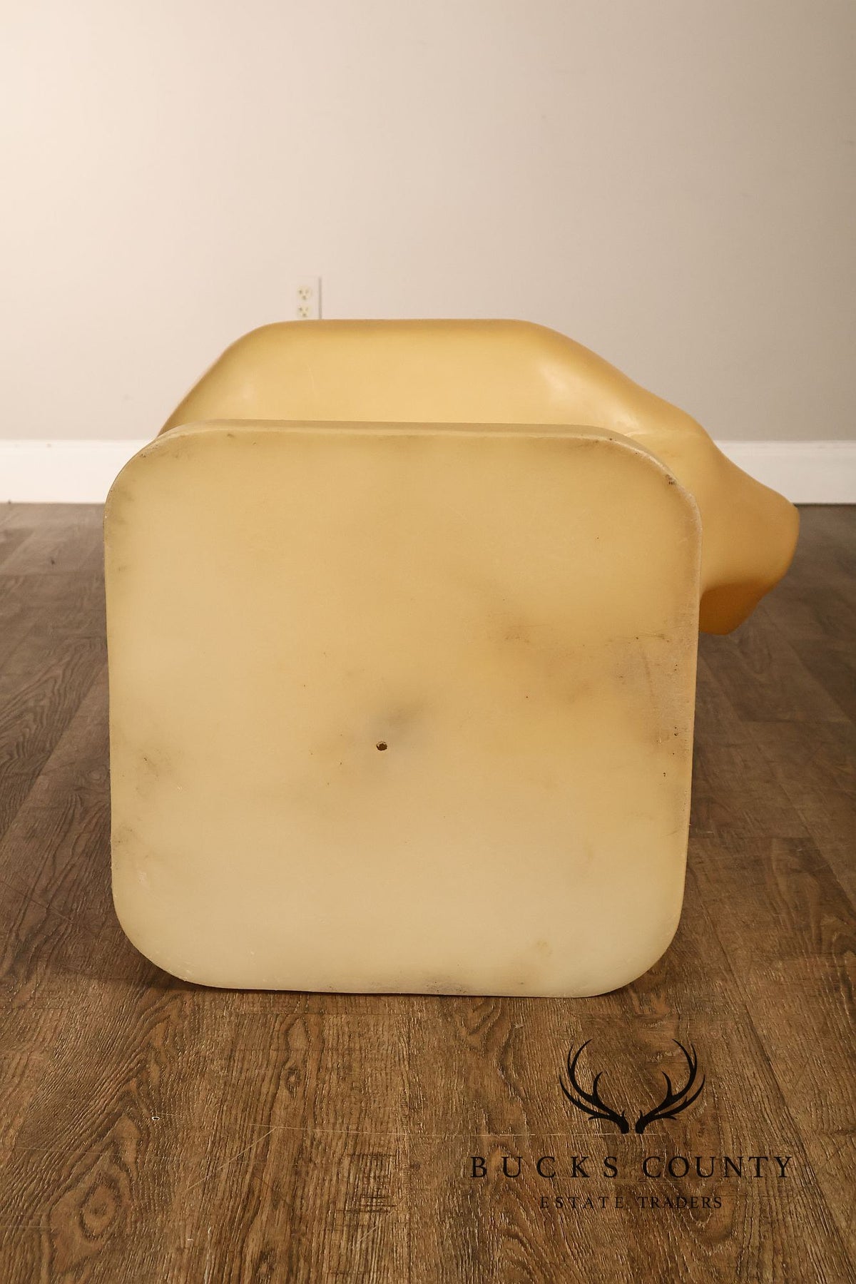 Vintage Molded Plastic Right Hand Chair