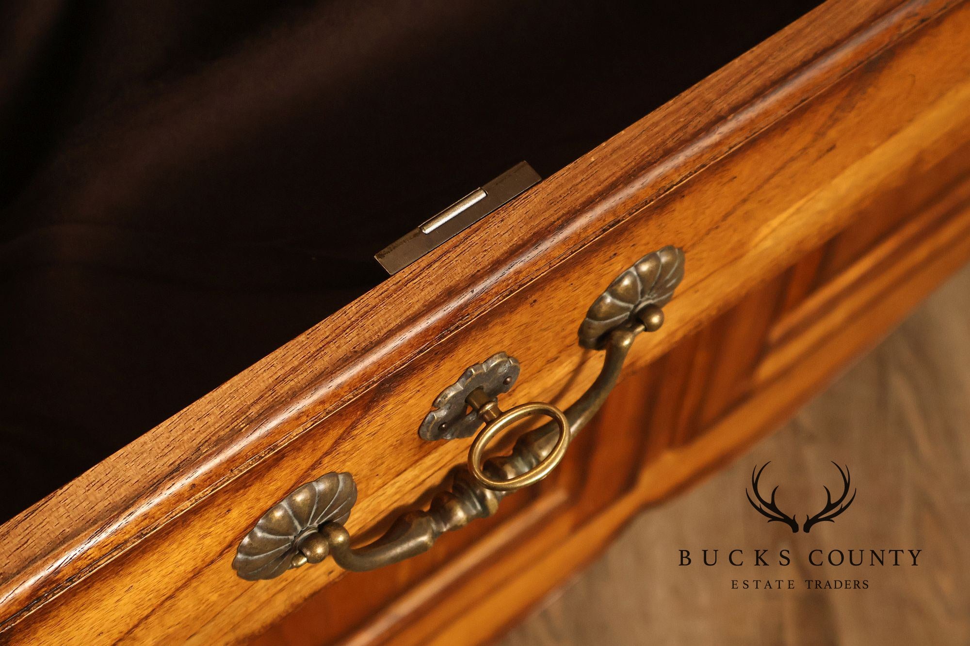 Hekman French Country Style Oak Two-Door Server