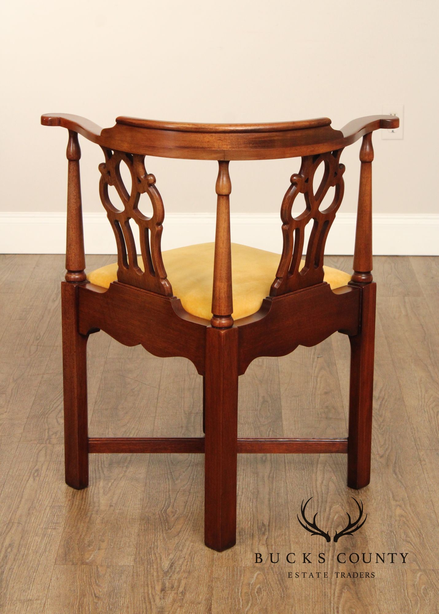 Hickory Chair Chippendale Style Mahogany Corner Chair