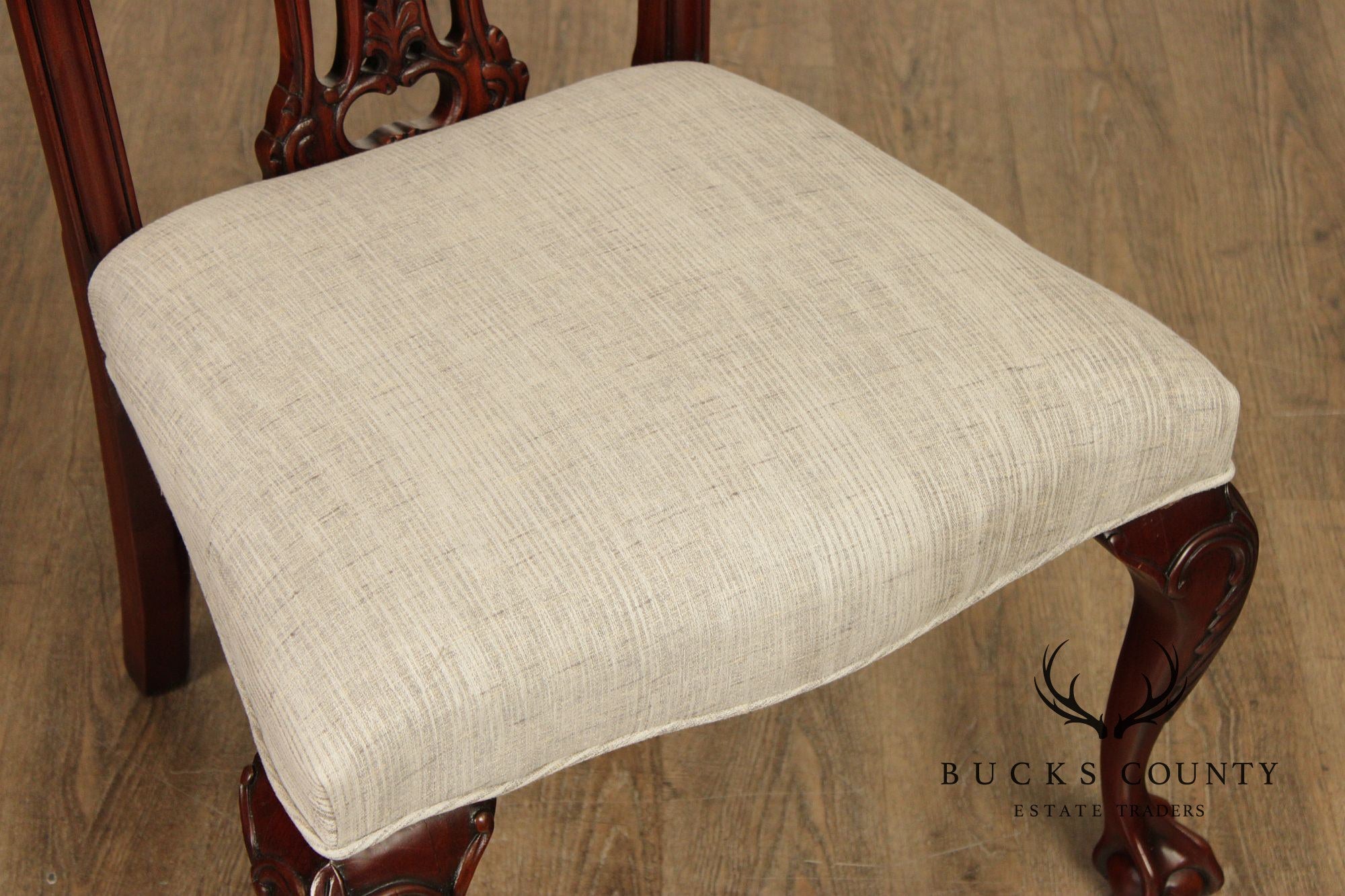 Chippendale Style Quality Set Of Eight Solid Mahogany Dining Chairs