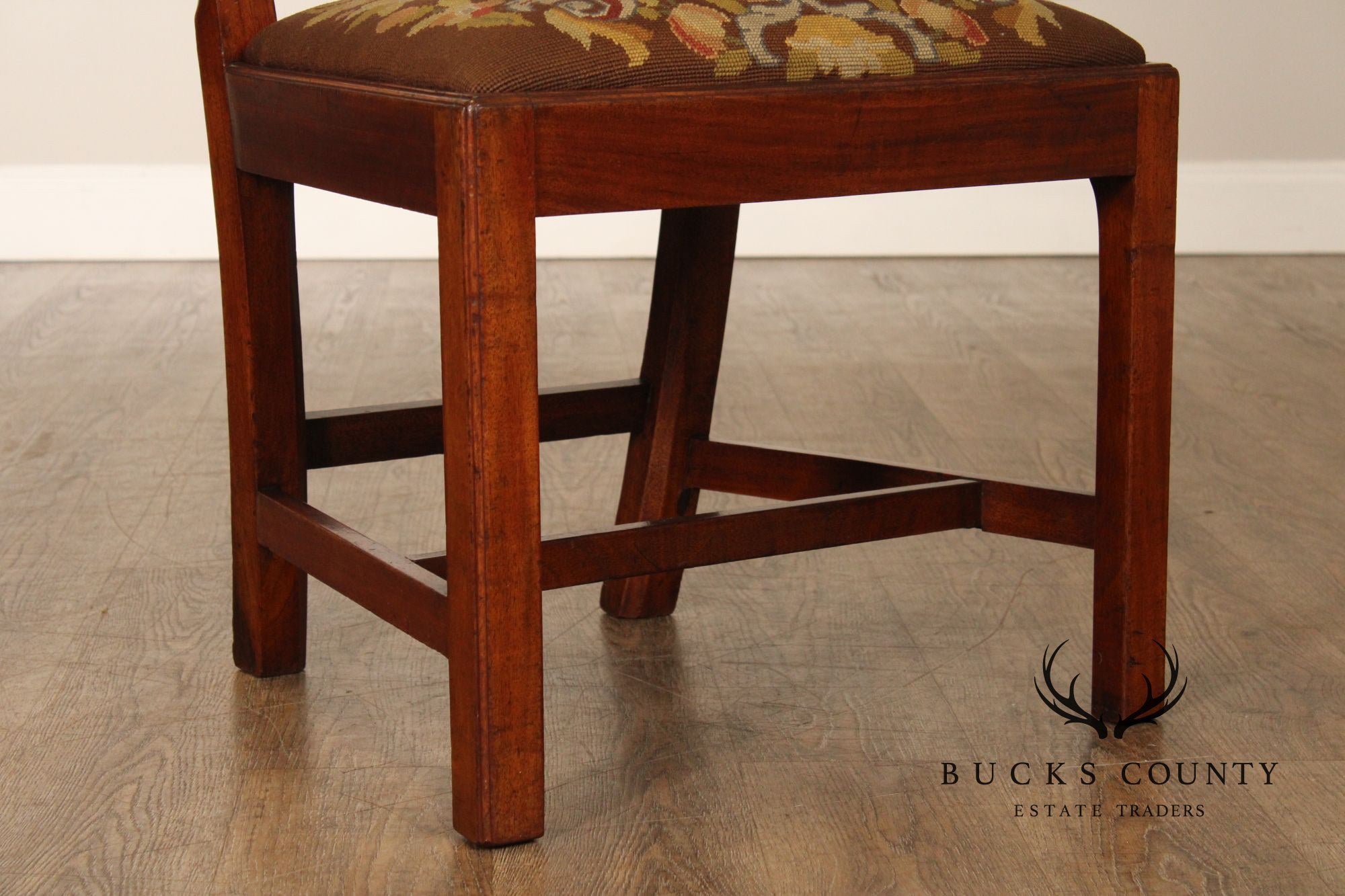 Antique Chippendale Style Mahogany Side Chair