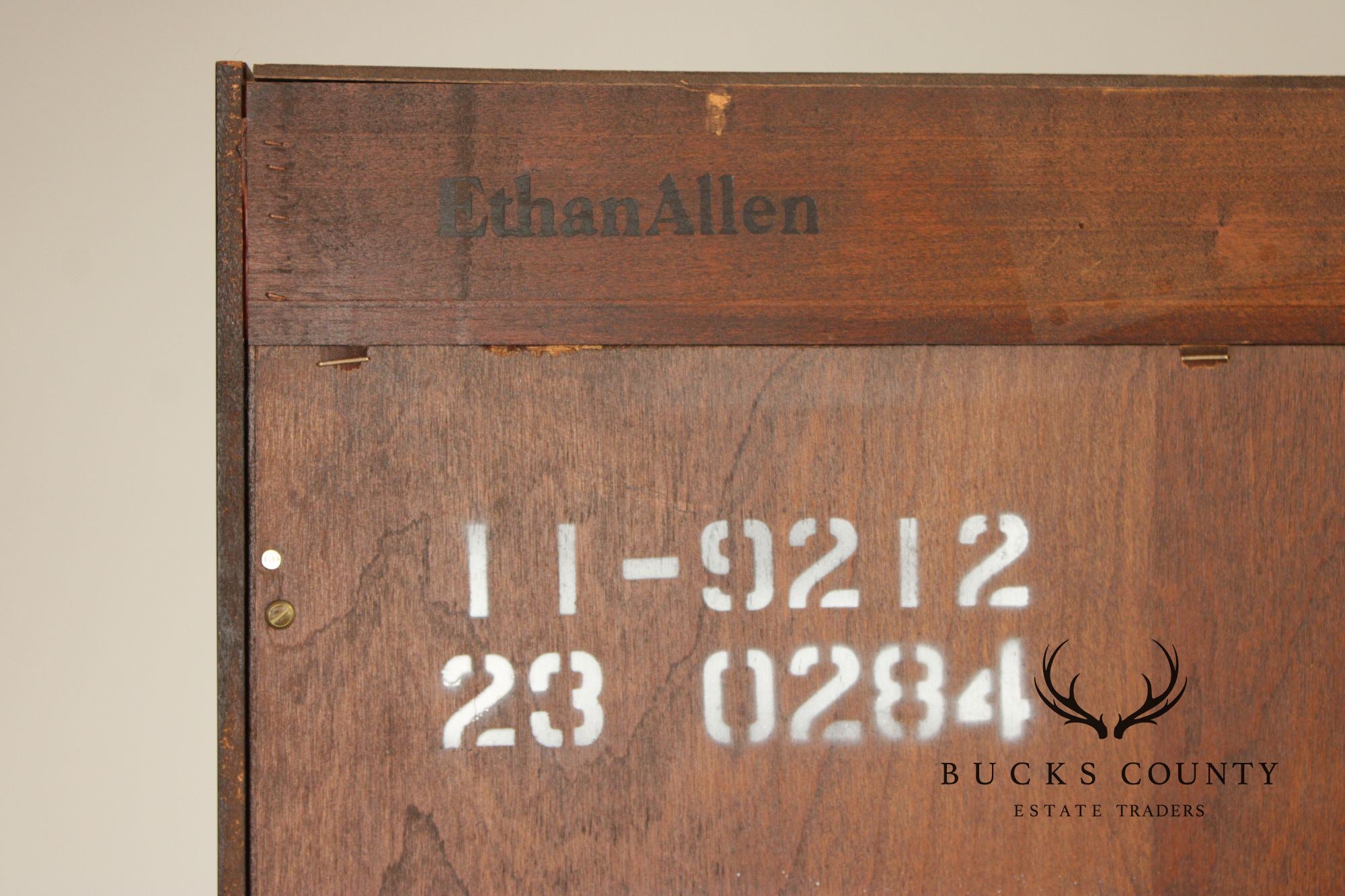 Ethan Allen Georgian Court Traditional Style Cherry Lighted Bookcase Cabinet With Cabinet Doors