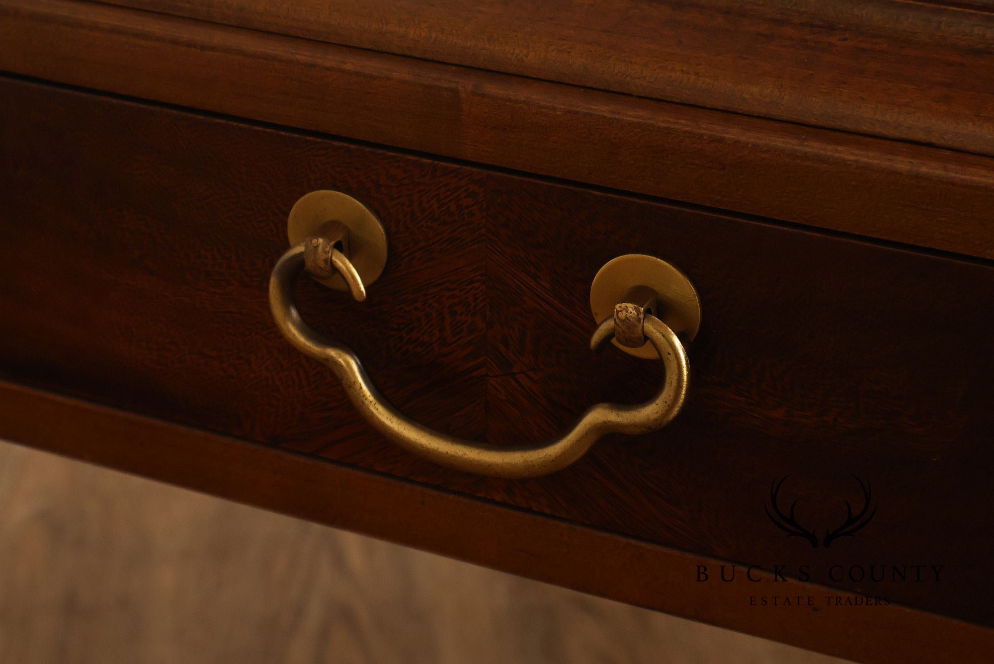 Hekman Ming Style Mahogany End Table