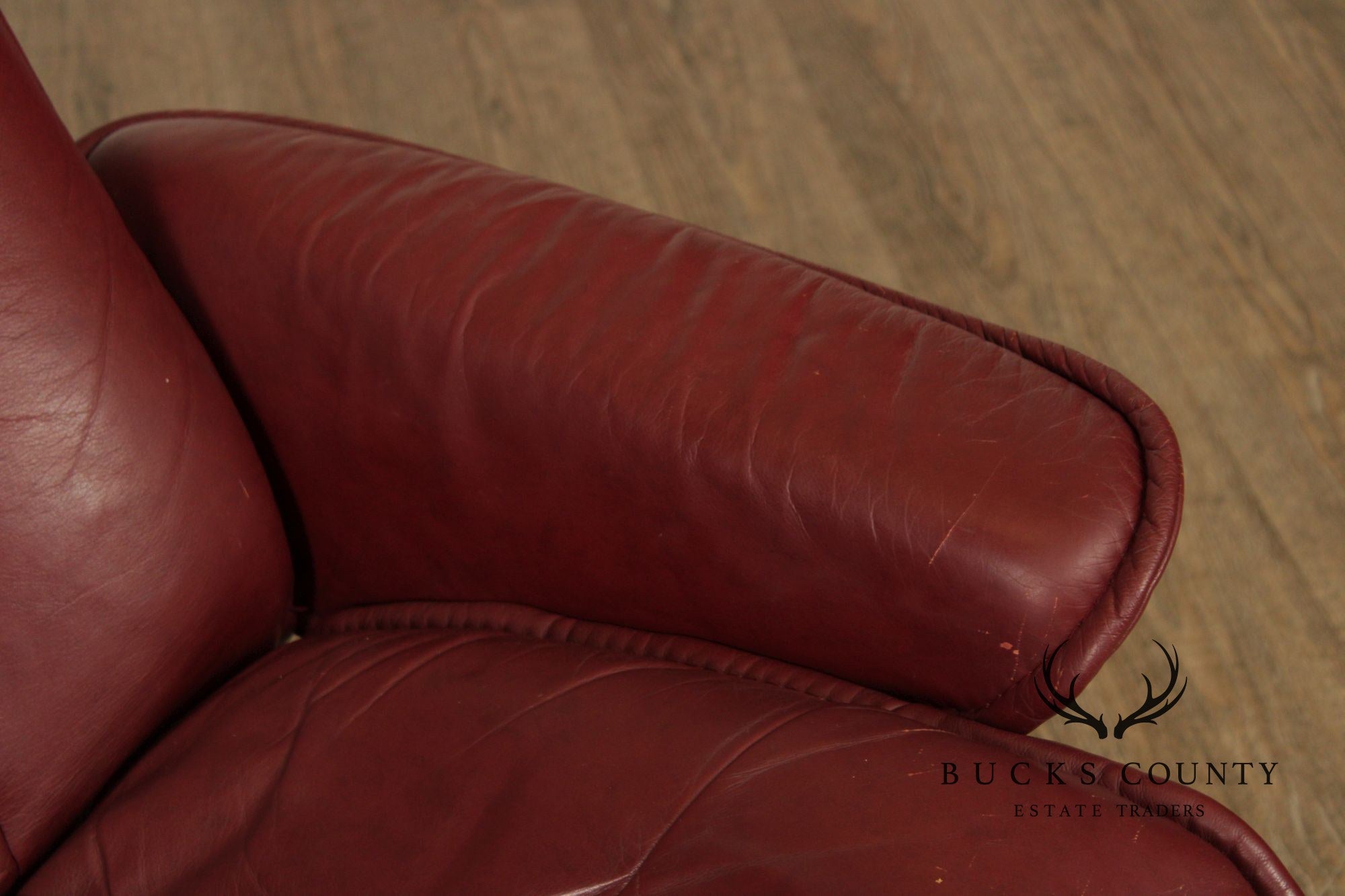 Ekornes Stressless Leather Recliner With Ottoman