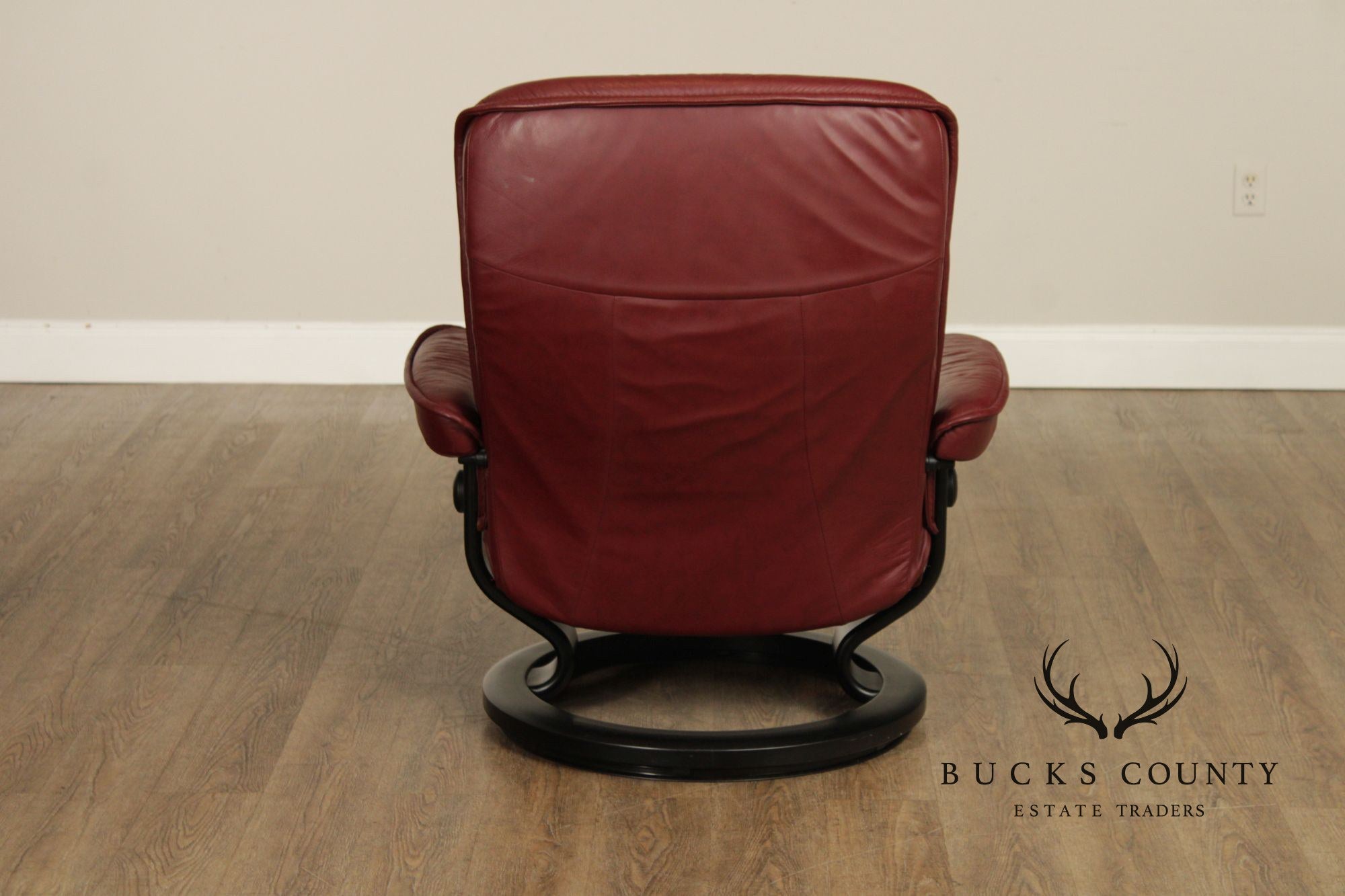Ekornes Stressless Leather Recliner With Ottoman