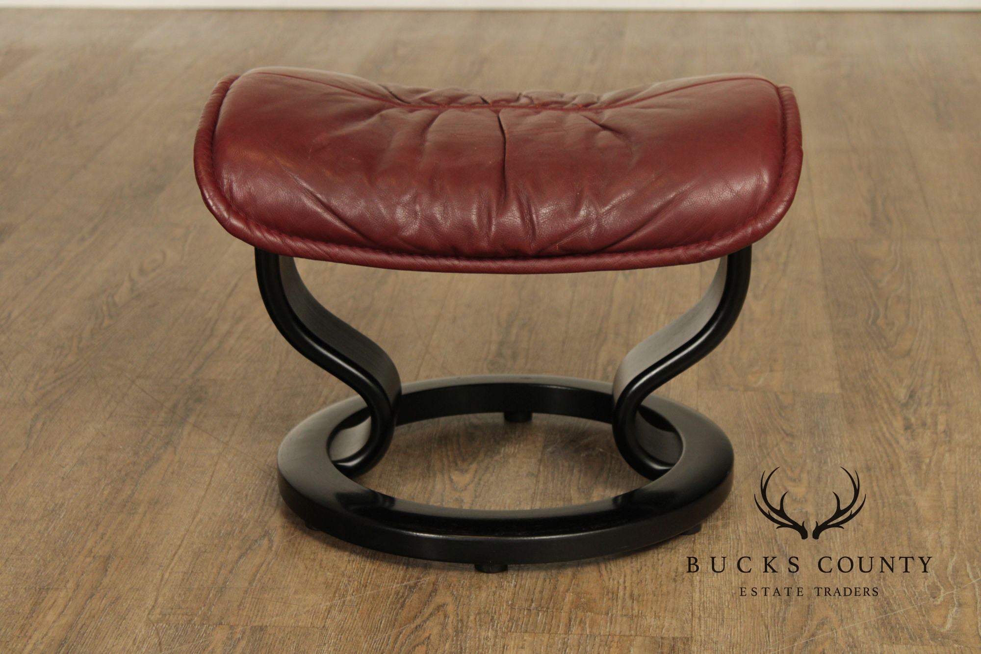 Ekornes Stressless Leather Recliner With Ottoman