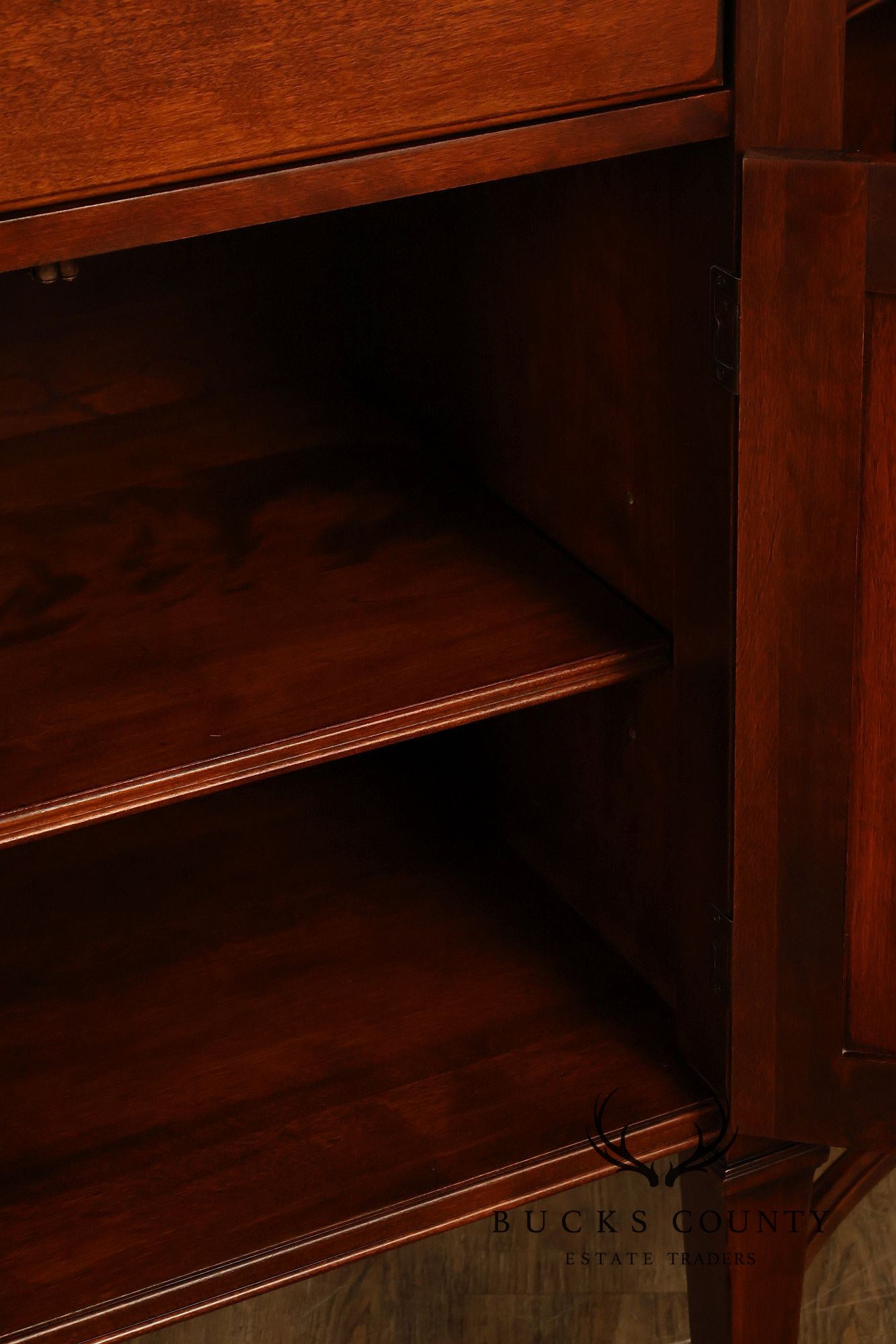 Nichols & Stone Traditional Williamsburg Bowfront Sideboard Server