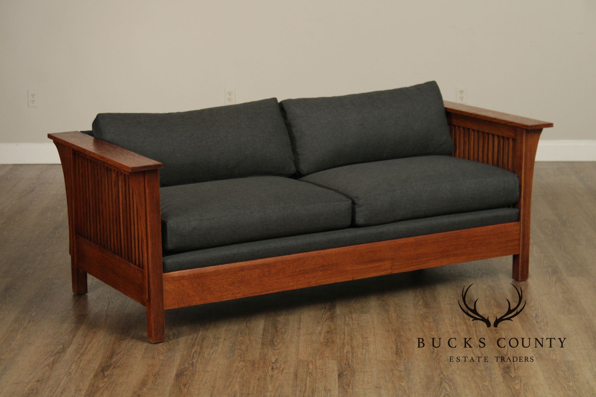 Stickley Mission Collection 'Fayetteville' Oak Spindle Sofa