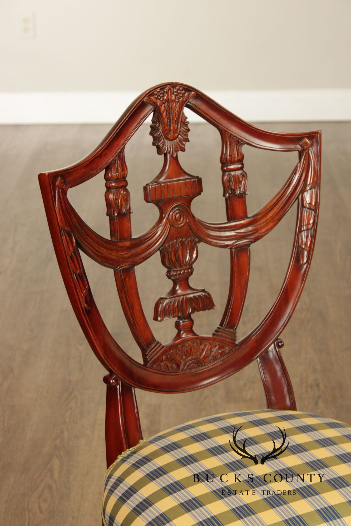 Maitland Smith  Hepplewhite Style Set Of Seven Shield Back Mahogany Dining Chairs