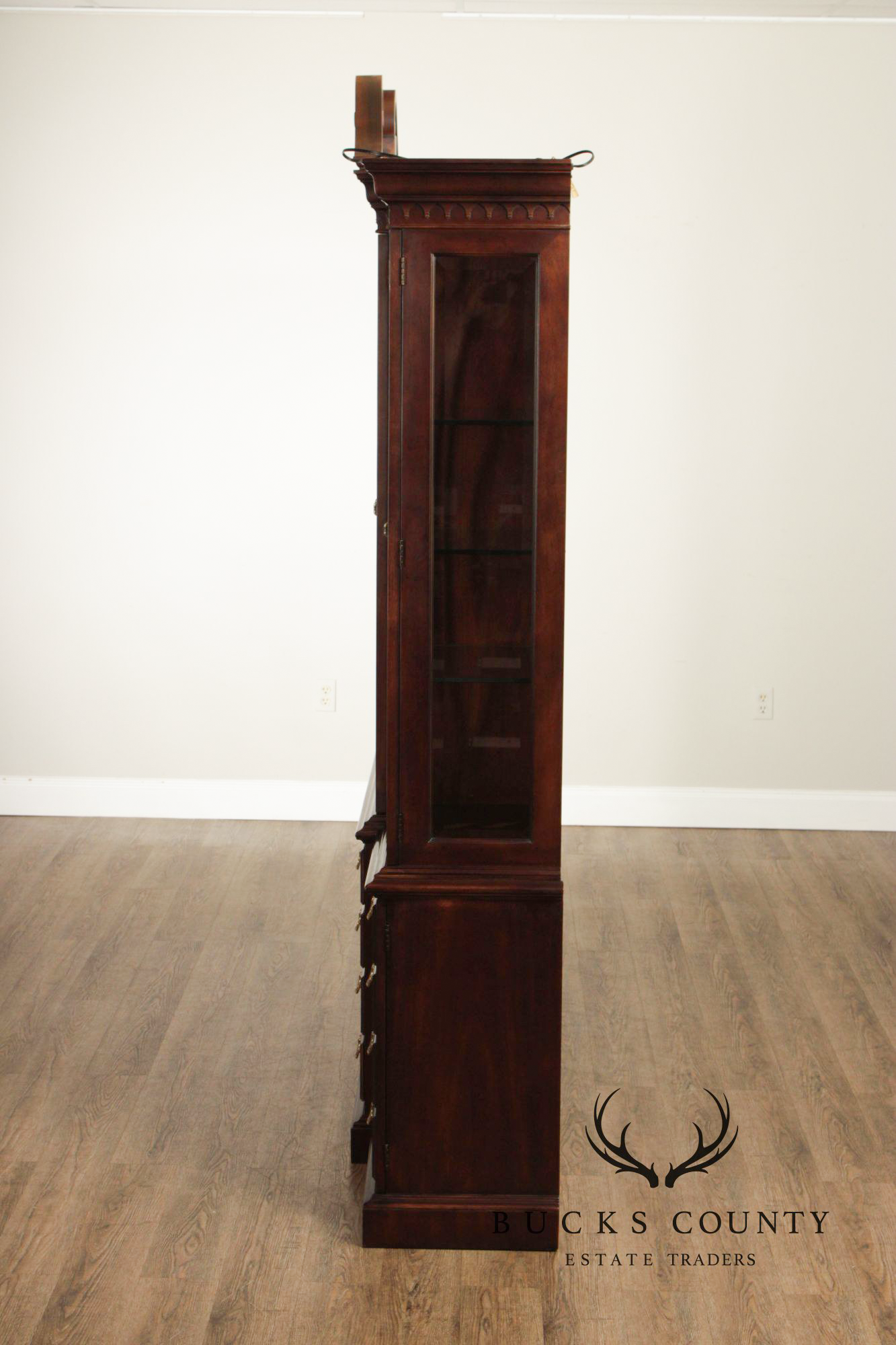 Henredon Rittenhouse Square Mahogany China Cabinet Breakfront