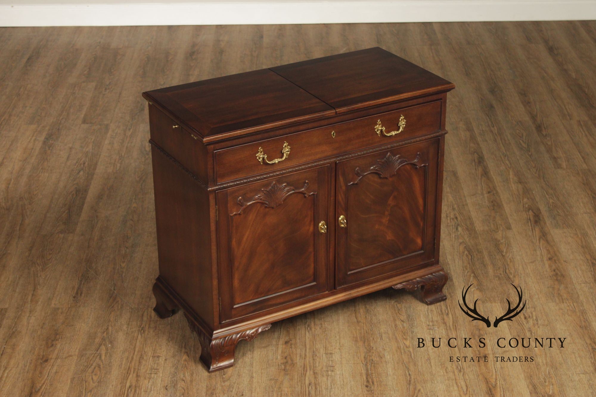 Henredon 'Rittenhouse Square' Mahogany Flip-Top Server