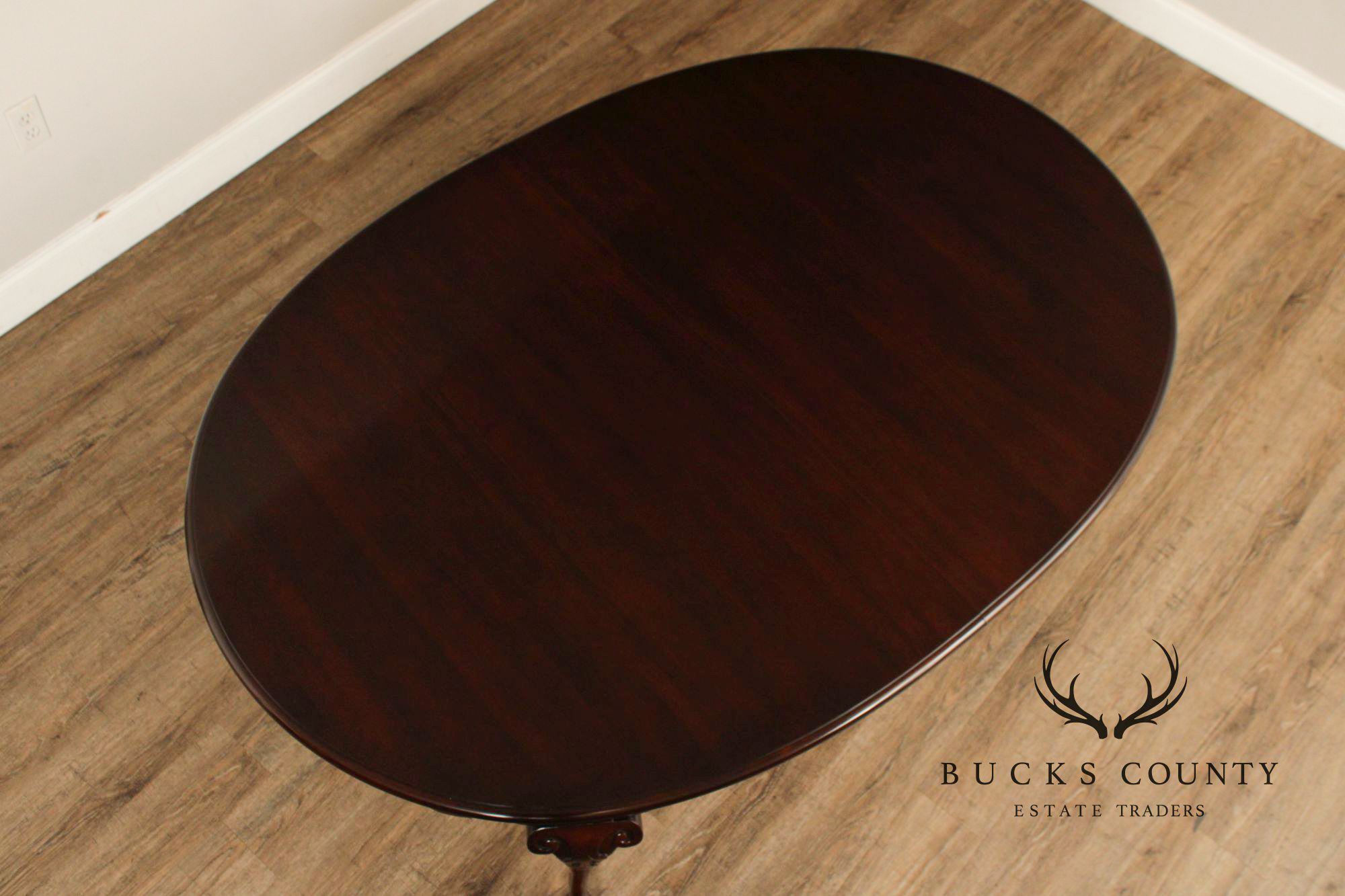 Statton Old Towne Cherry Queen Anne Style Extendable Dining Table With Two Leaves
