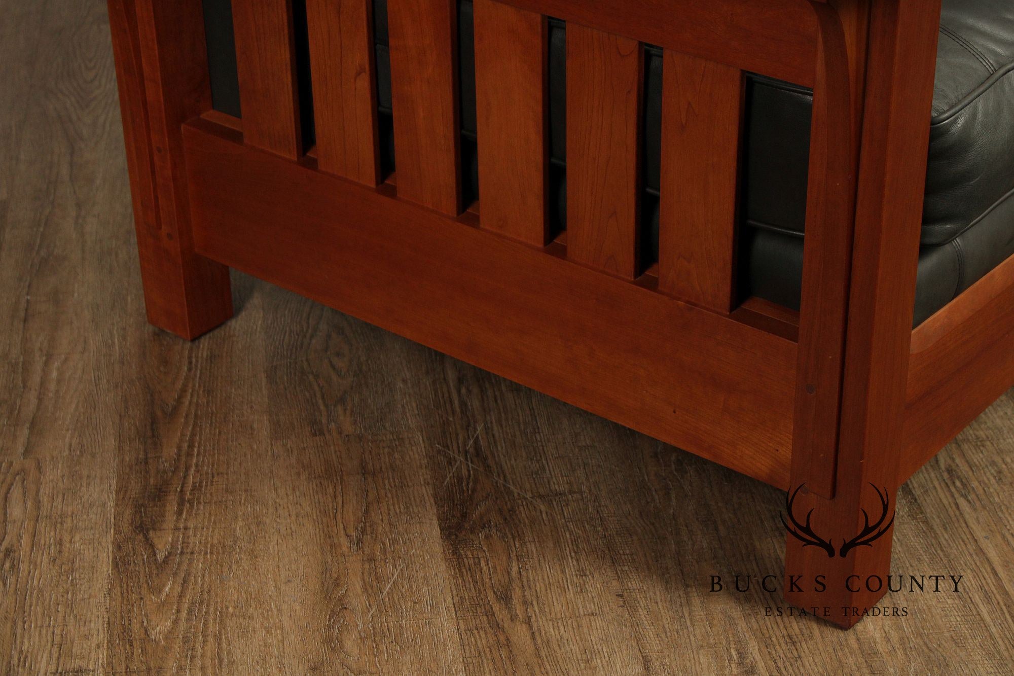 Stickley Mission Collection Cherry Orchard Street Sofa Settee