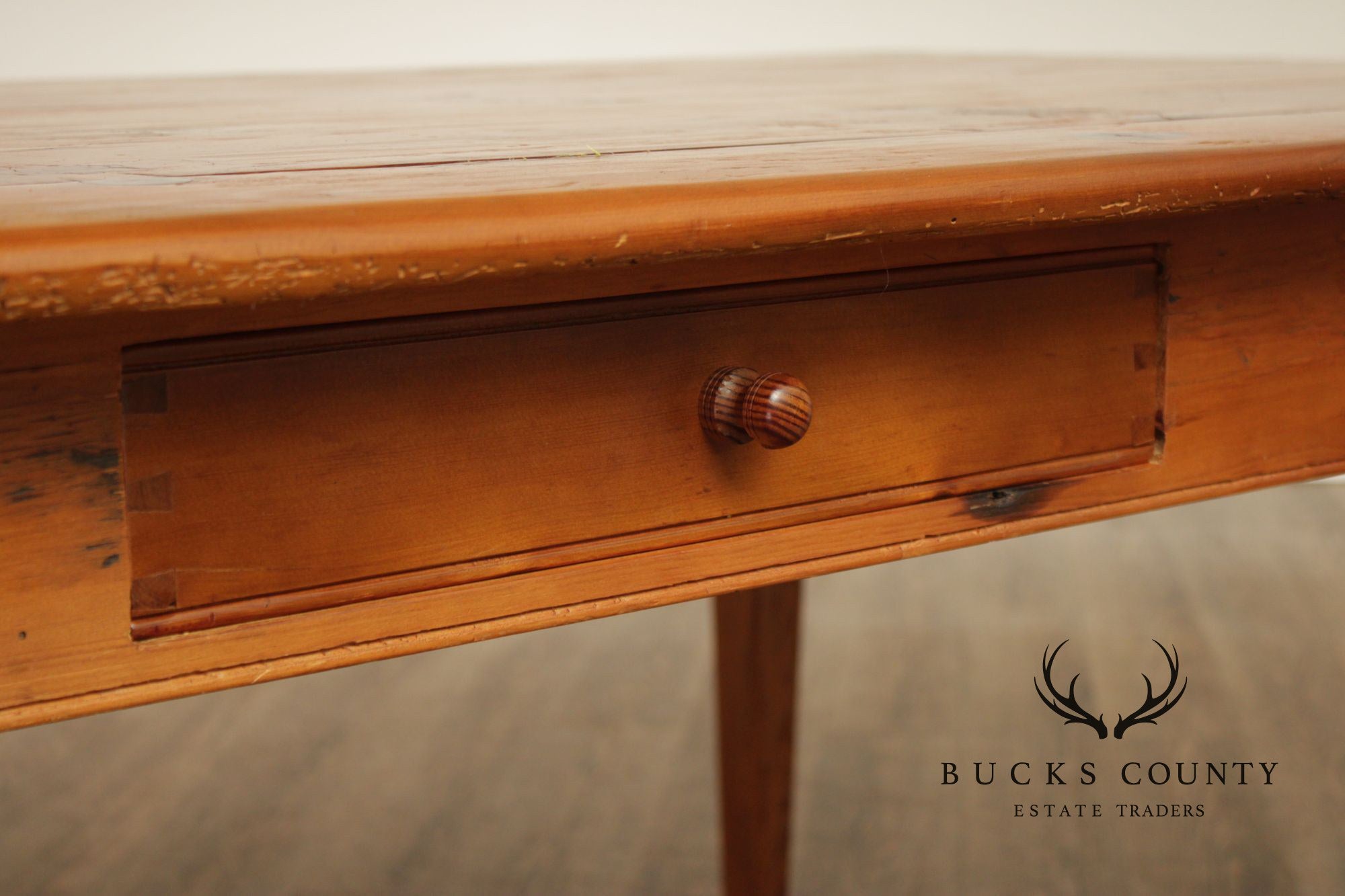 Von Fange & Sons Handcrafted Pine Farmhouse Dining Table