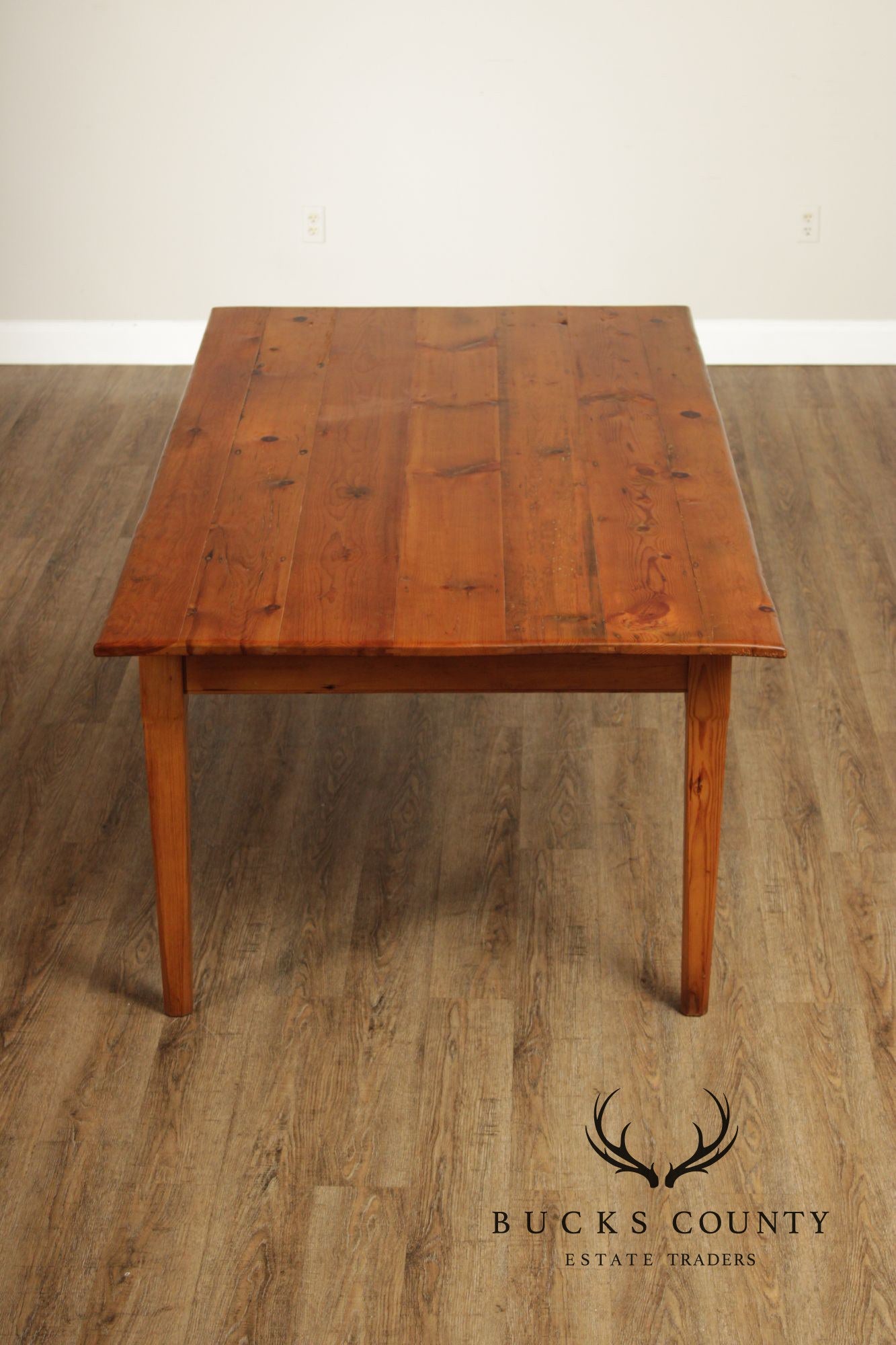 Von Fange & Sons Handcrafted Pine Farmhouse Dining Table