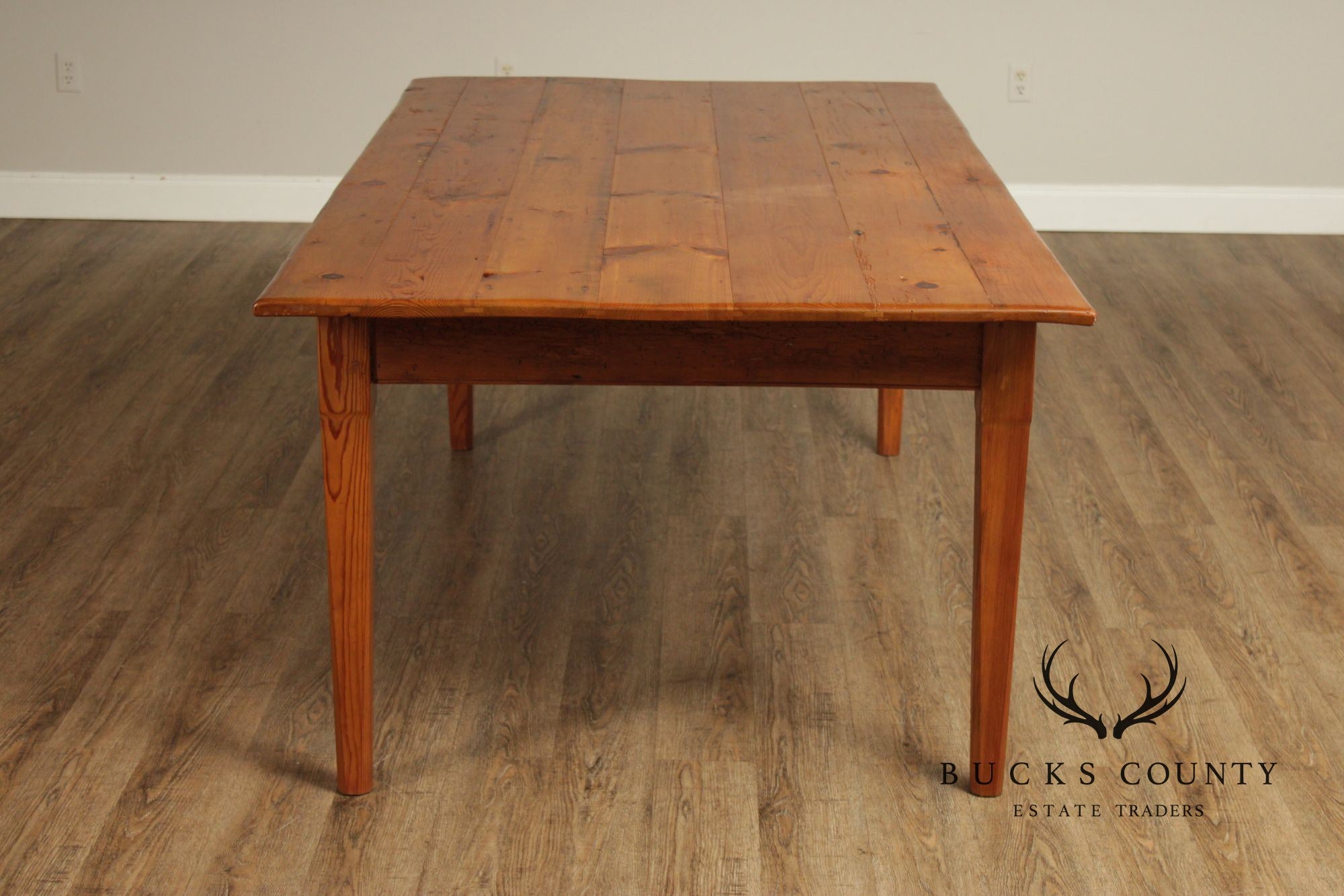 Von Fange & Sons Handcrafted Pine Farmhouse Dining Table