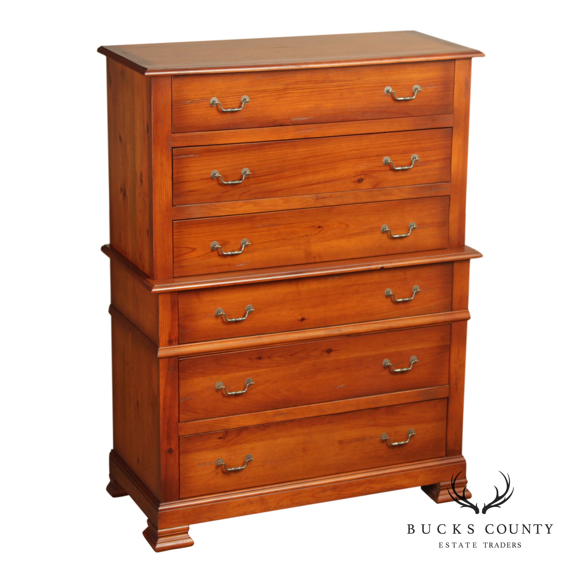 Traditional Pine Chest of Drawers