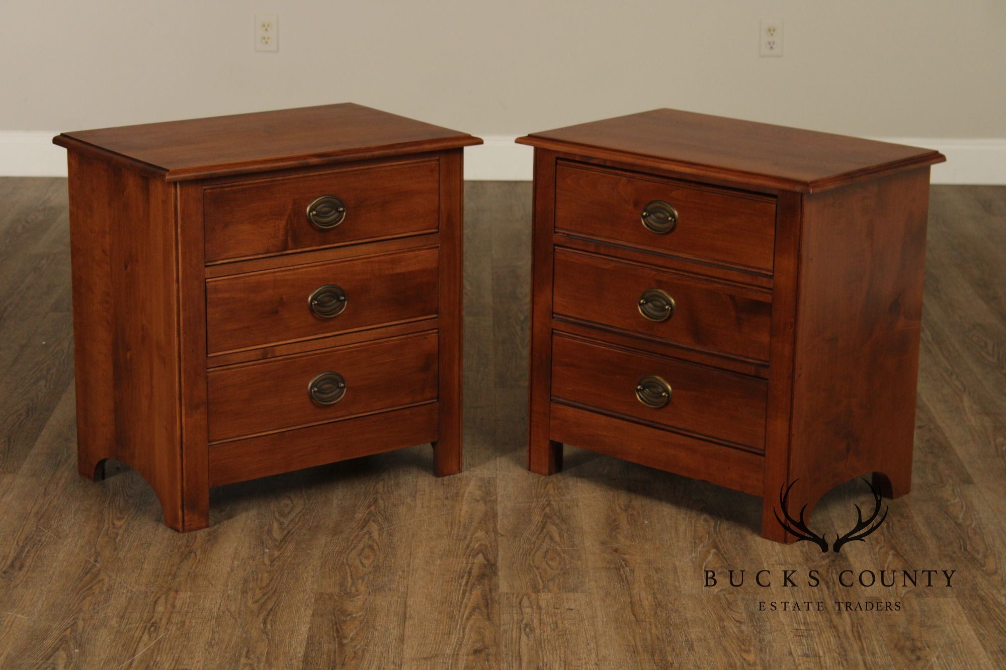 Crawford Furniture Pair Of Maple Three Drawer Nightstands