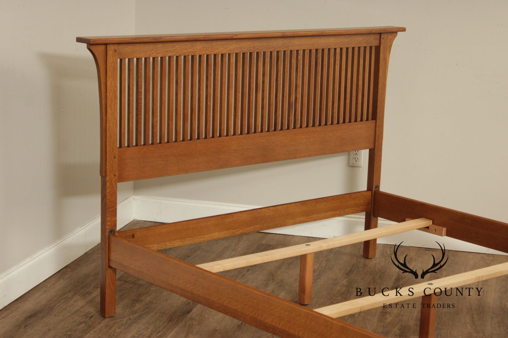 Stickley Mission Collection Oak Queen Spindle Bed