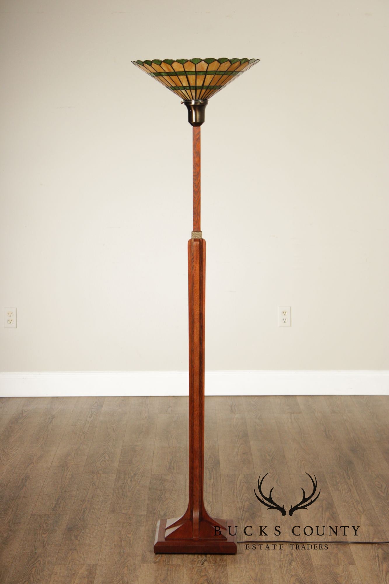 Stickley Mission Collection Oak Torchiere Floor Lamp With Art Glass Shade